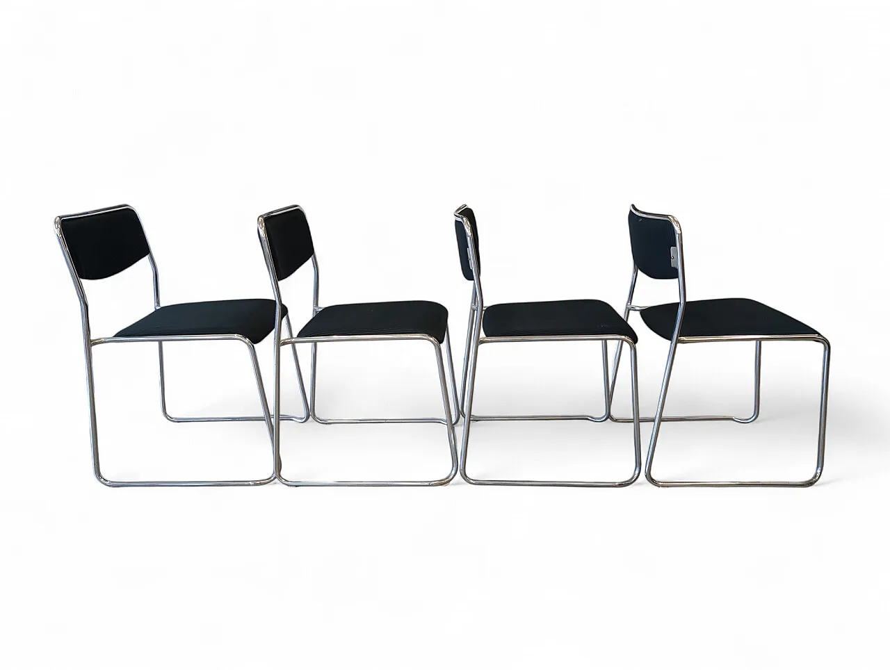 Set of 4 fabric and metal chairs, Italy 1980s 4