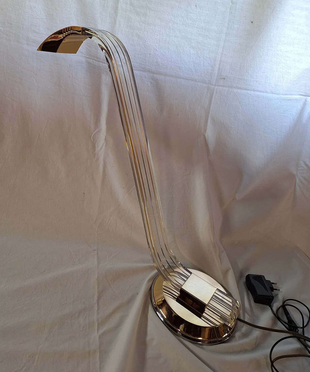 Lampada da tavolo prodotta di Relco Milano, anni '80 13