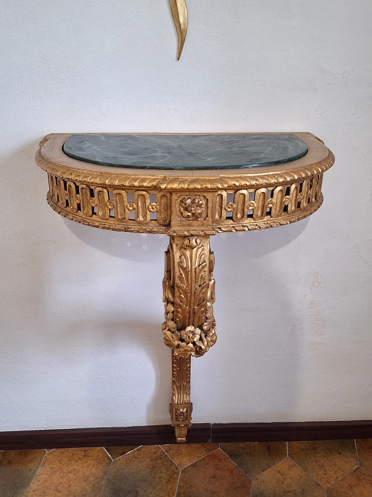 Console table carved wood with gilded leaf and faux marble top, 20th c 16