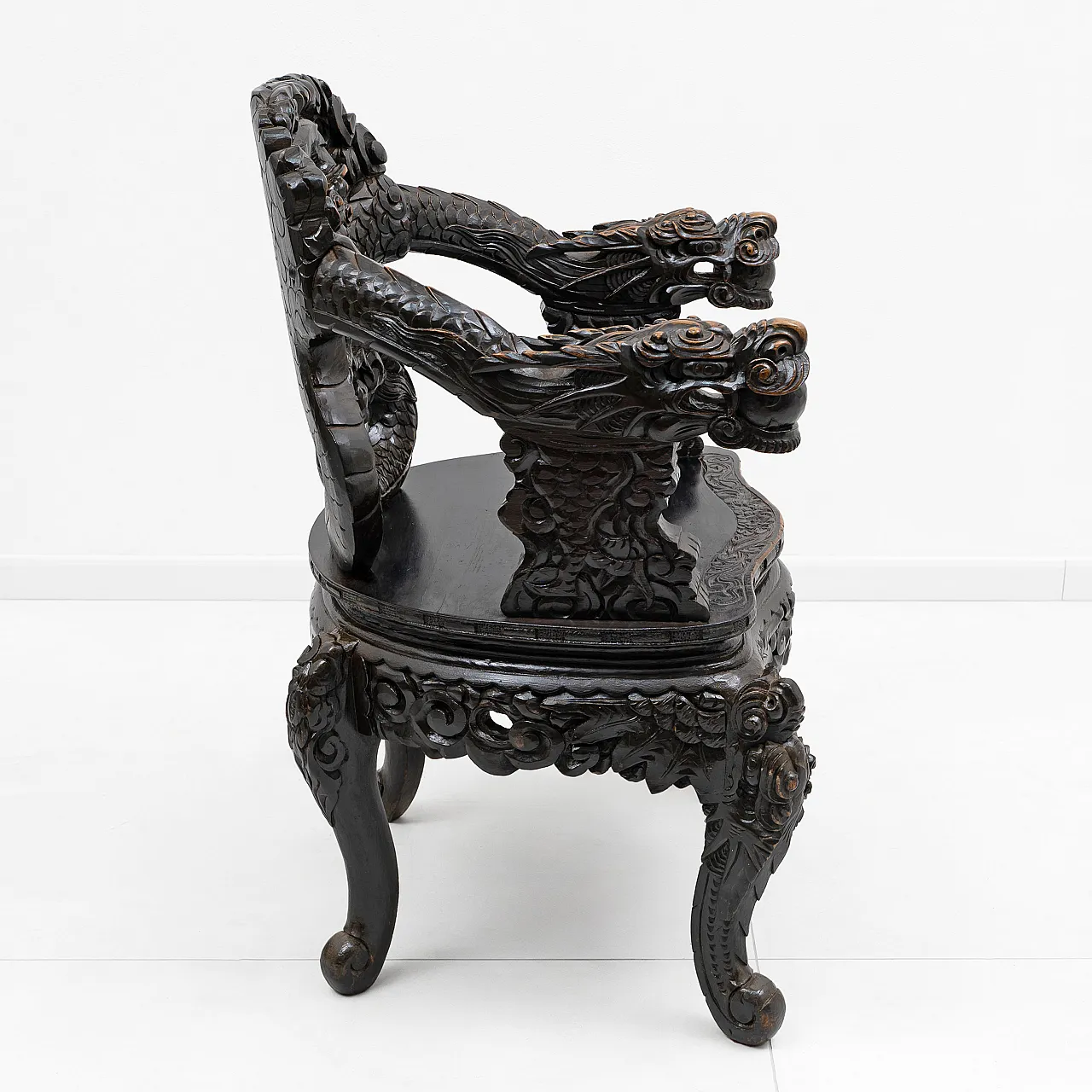 Pair of carved dragon armchairs Chinese Qing dynasty, 19th century 8