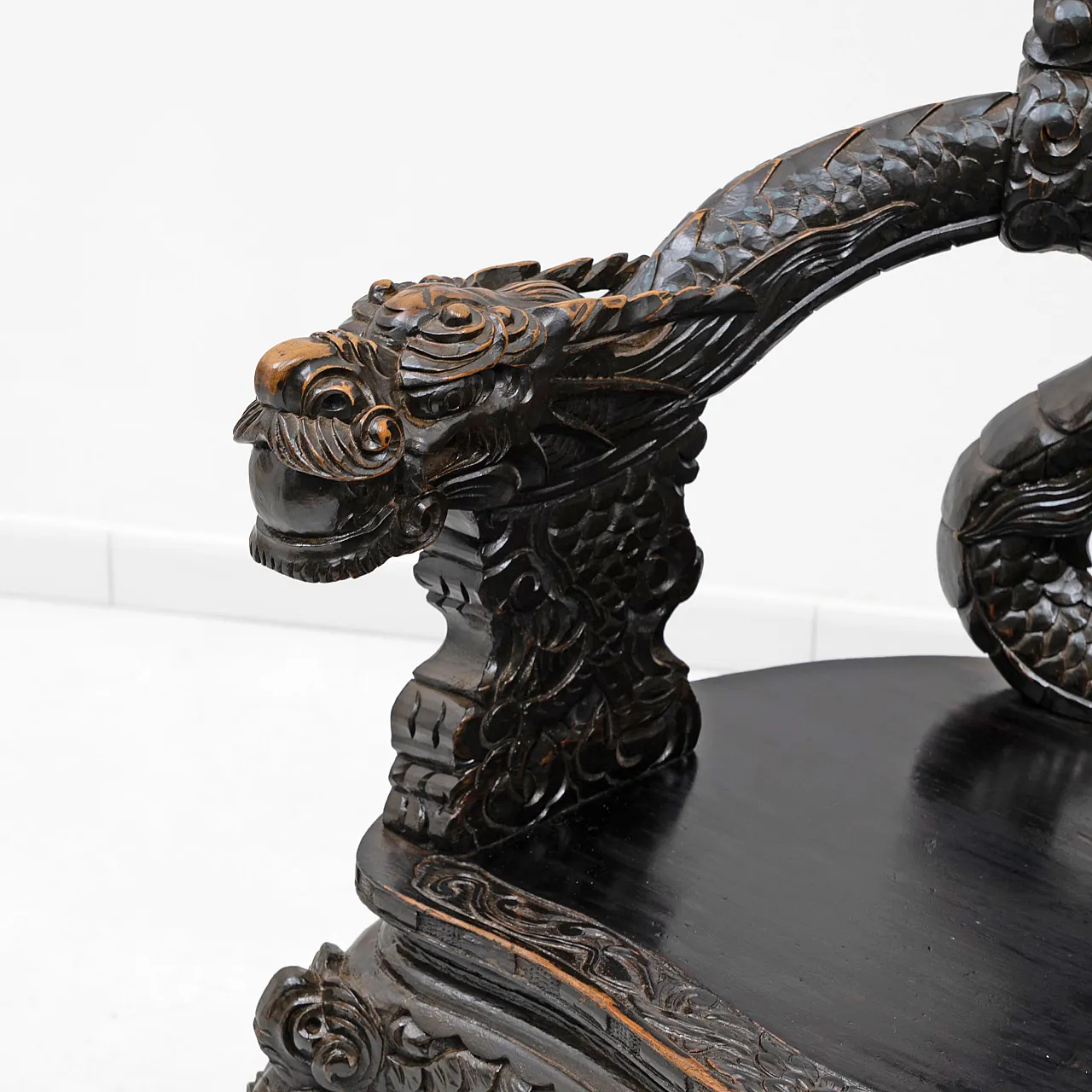Pair of carved dragon armchairs Chinese Qing dynasty, 19th century 11