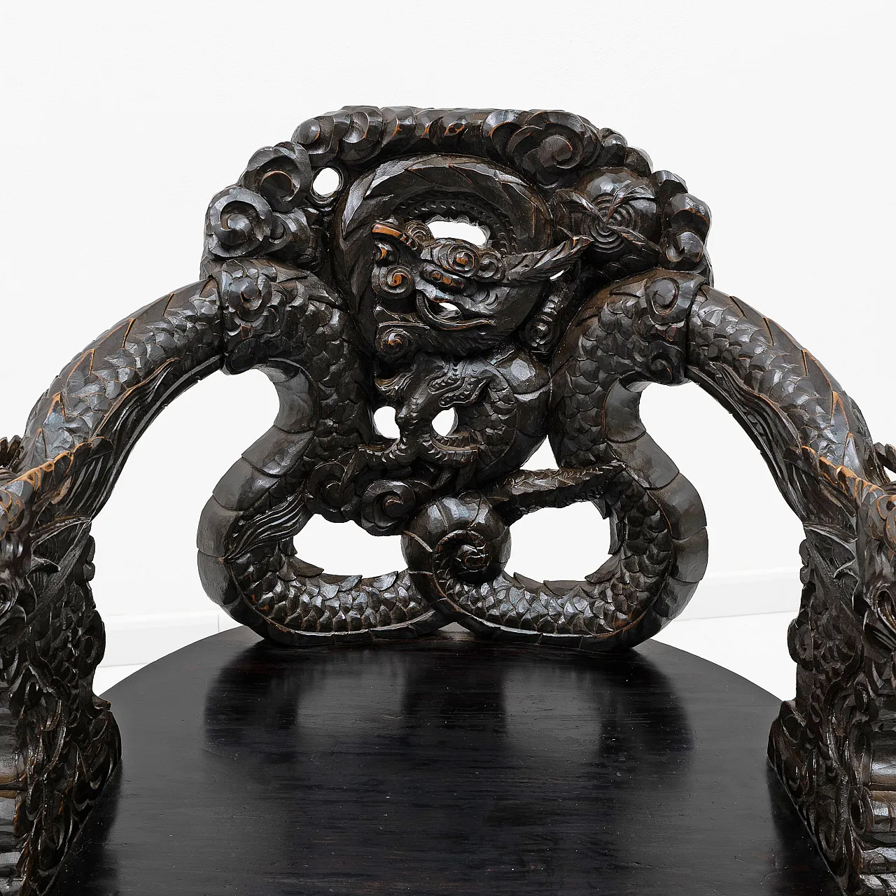 Pair of carved dragon armchairs Chinese Qing dynasty, 19th century 12