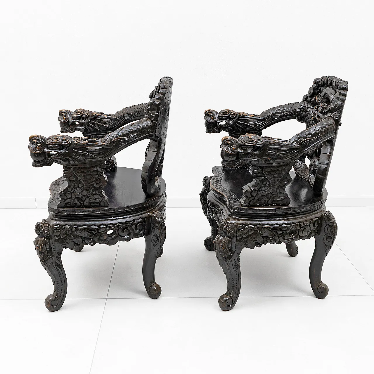 Pair of carved dragon armchairs Chinese Qing dynasty, 19th century 15