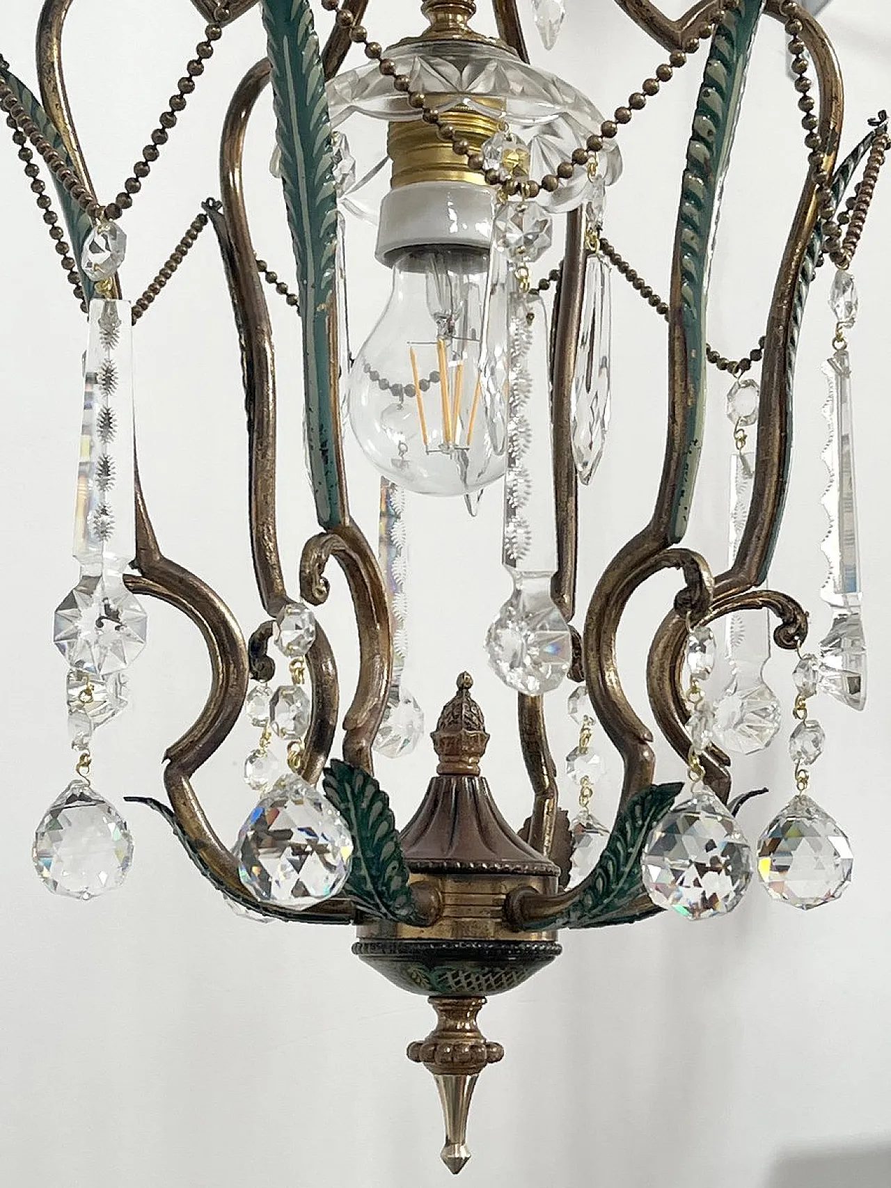 Brass and green pendant lamp with cut crystal drops, Italy, 1950s 16