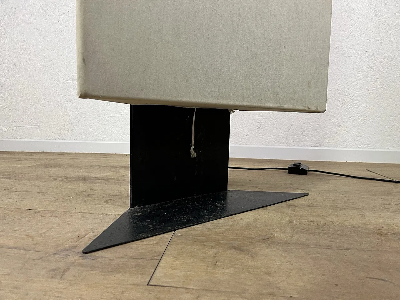 Floor lamp by Accademia Cini Boeri for Artemide, 1960s 9