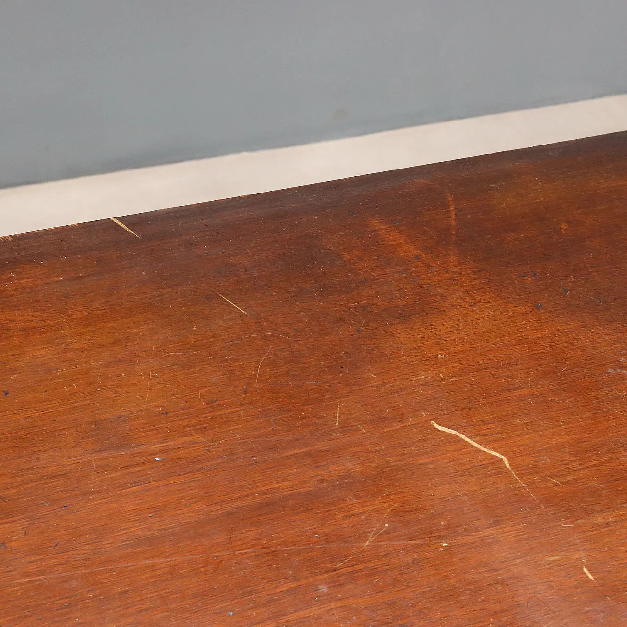 Consolle in legno di noce, anni '60 10