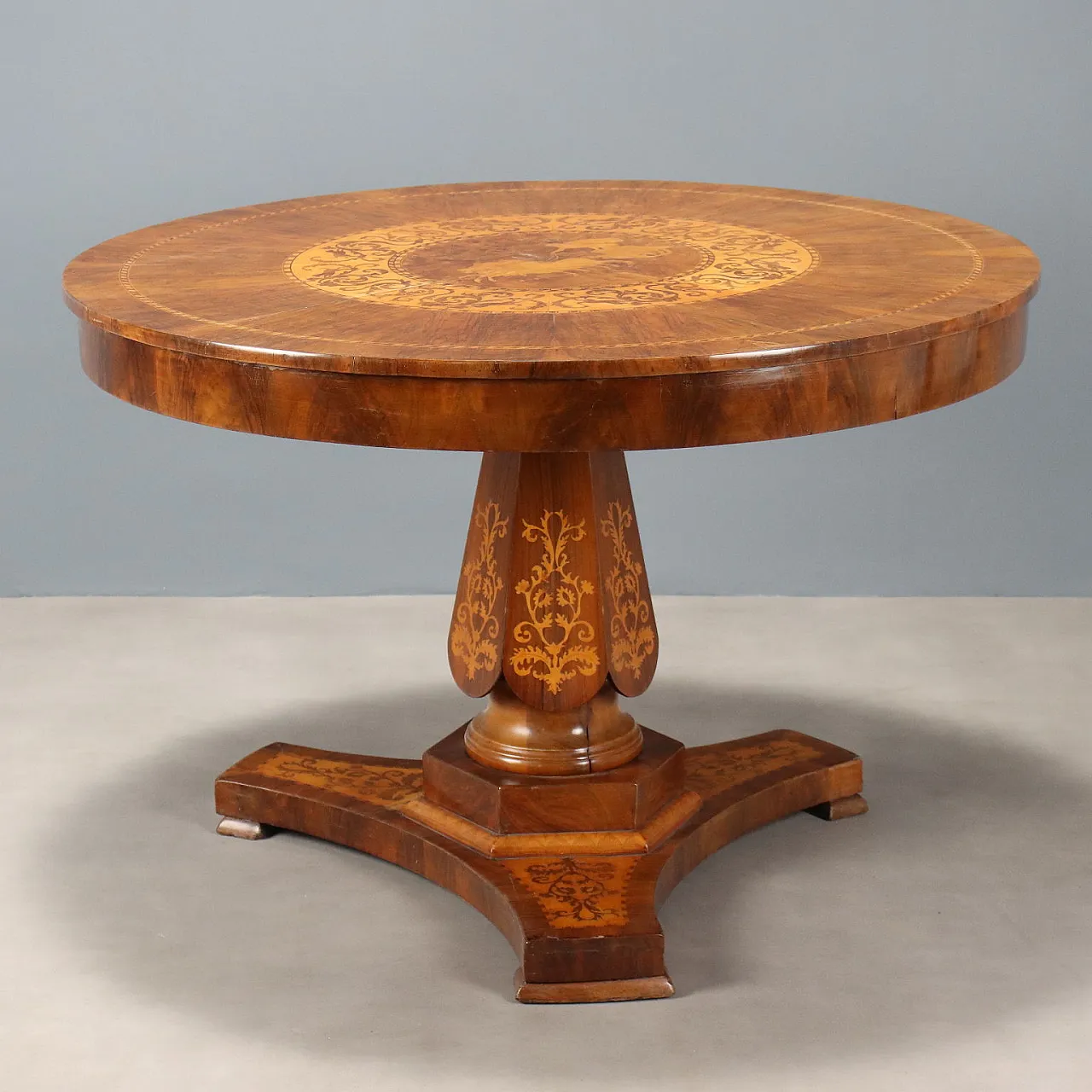 Carlo X walnut and maple table, late 19th century 1