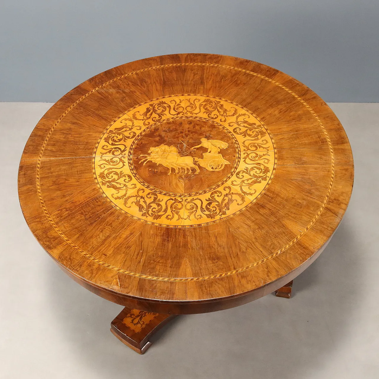 Carlo X walnut and maple table, late 19th century 5