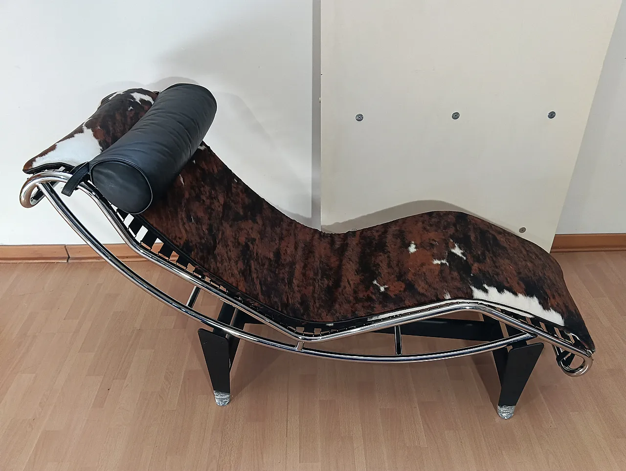 Chaise Longue LC4 in pelo maculato Brown di Mdf Italia, anni 2000 27