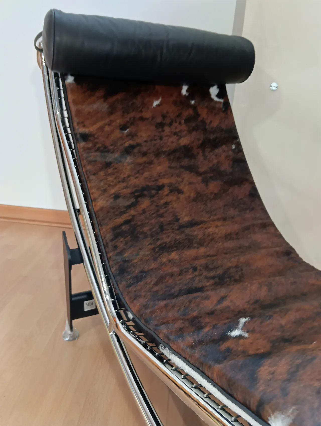 Chaise Longue LC4 in pelo maculato Brown di Mdf Italia, anni 2000 42