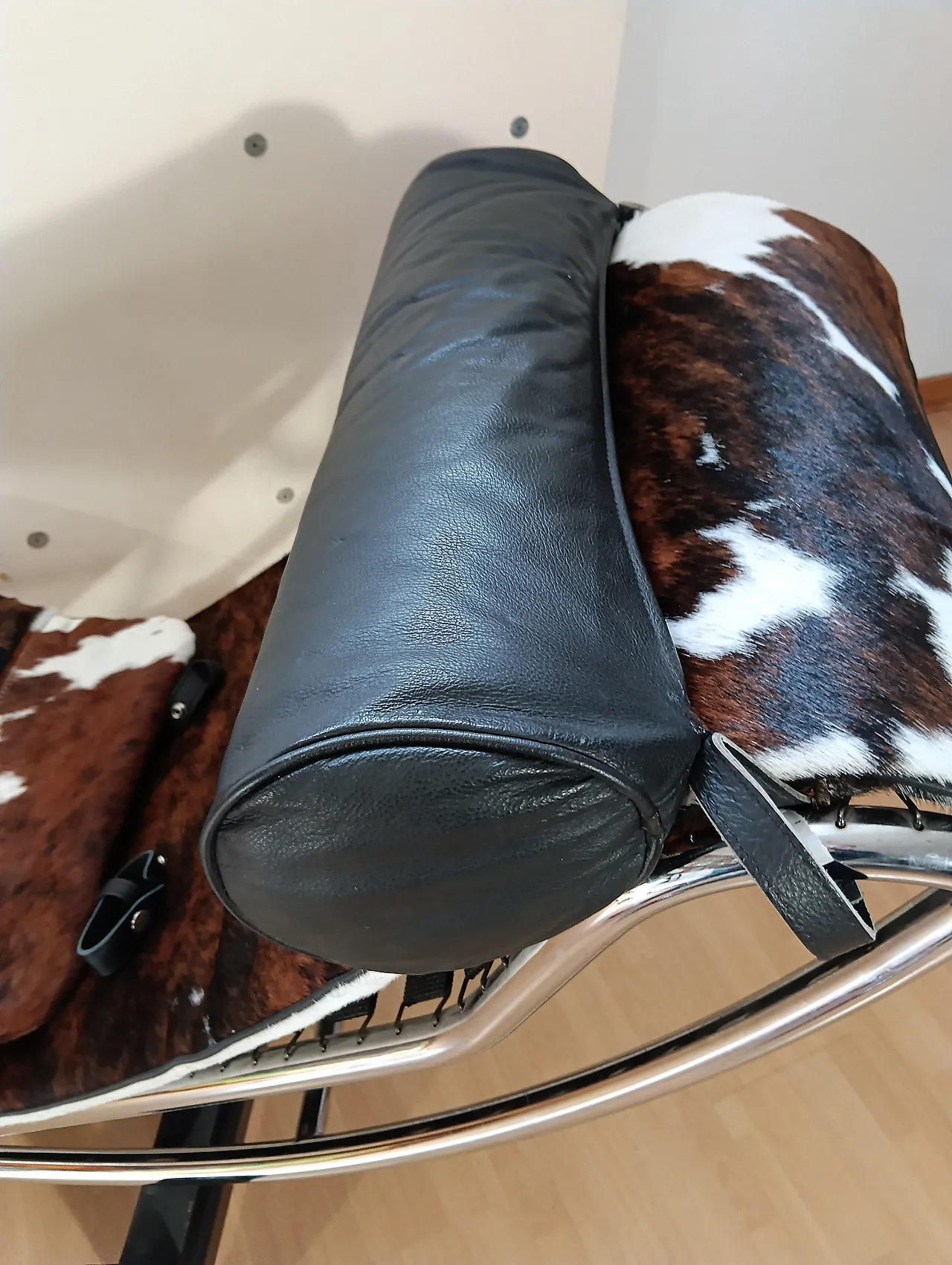 Chaise Longue LC4 in pelo maculato Brown di Mdf Italia, anni 2000 69