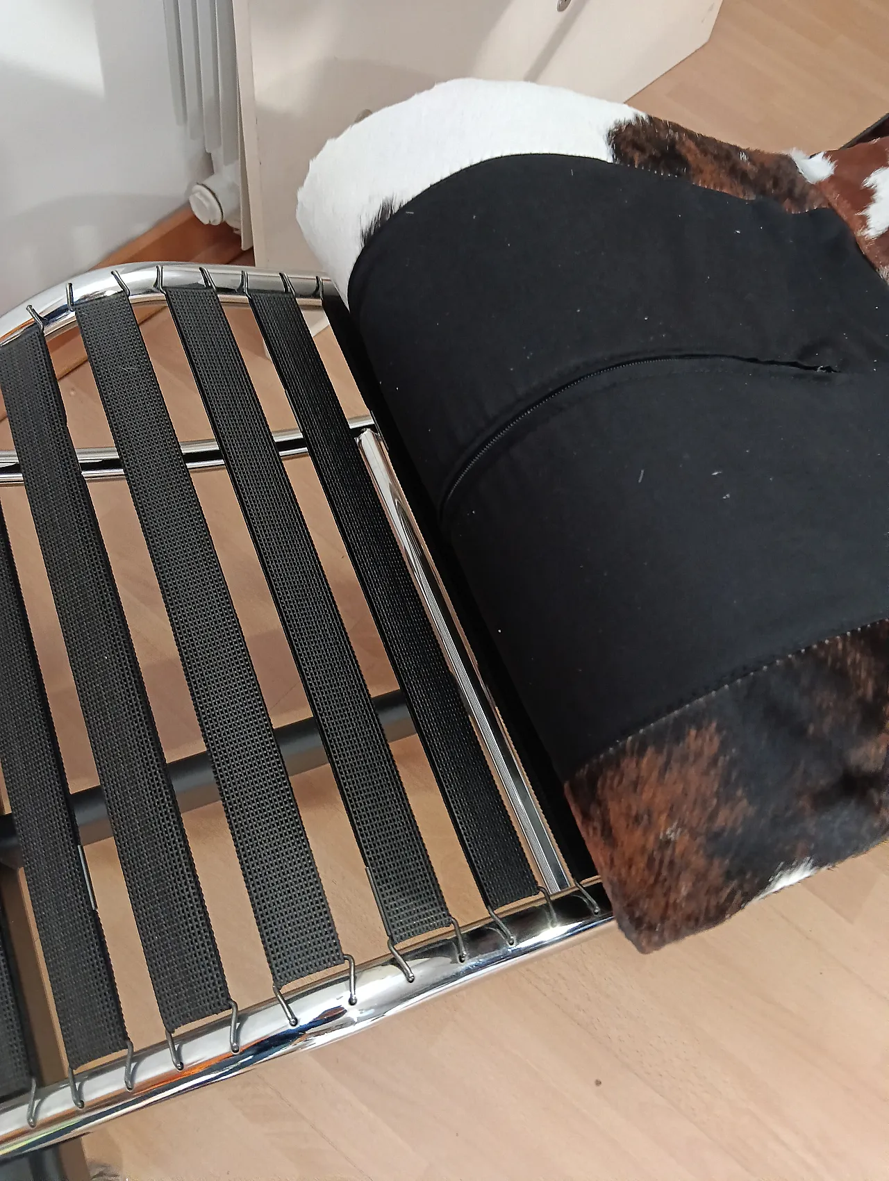 Chaise Longue LC4 in pelo maculato Brown di Mdf Italia, anni 2000 73