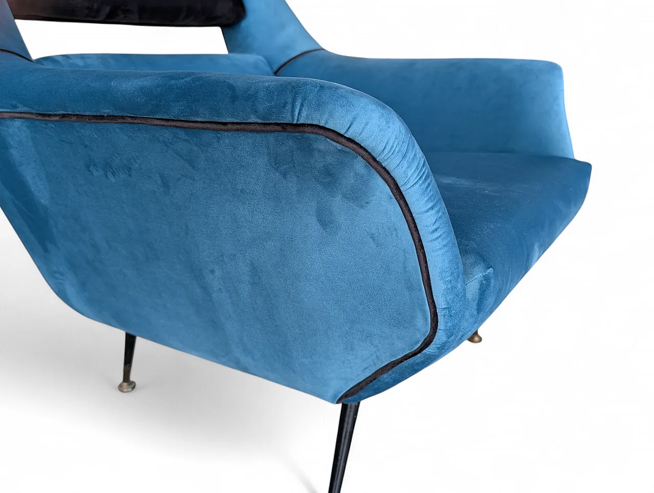 Pair of restored velvet armchairs from the 1960s 7