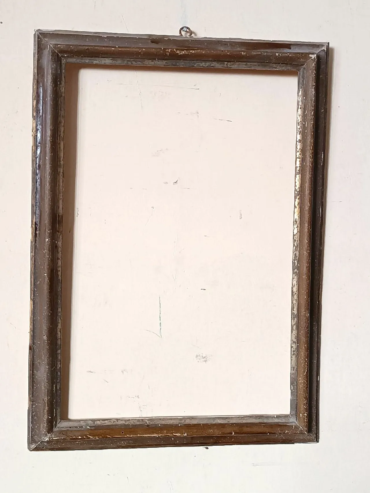 Lacquered wooden frame with gold edges, 18th century 1