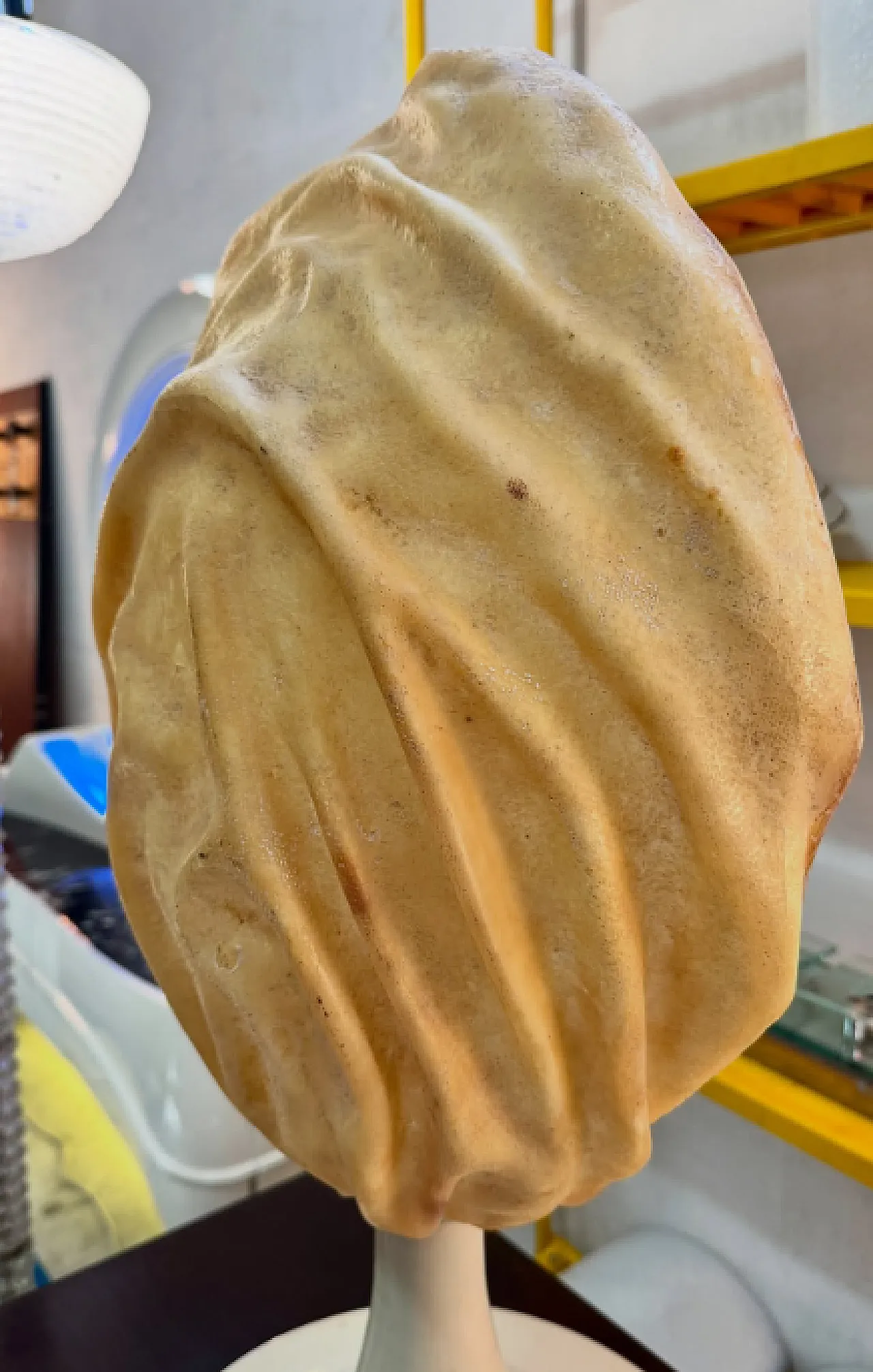 Fiberglass sculptural table lamp, 1970s 8