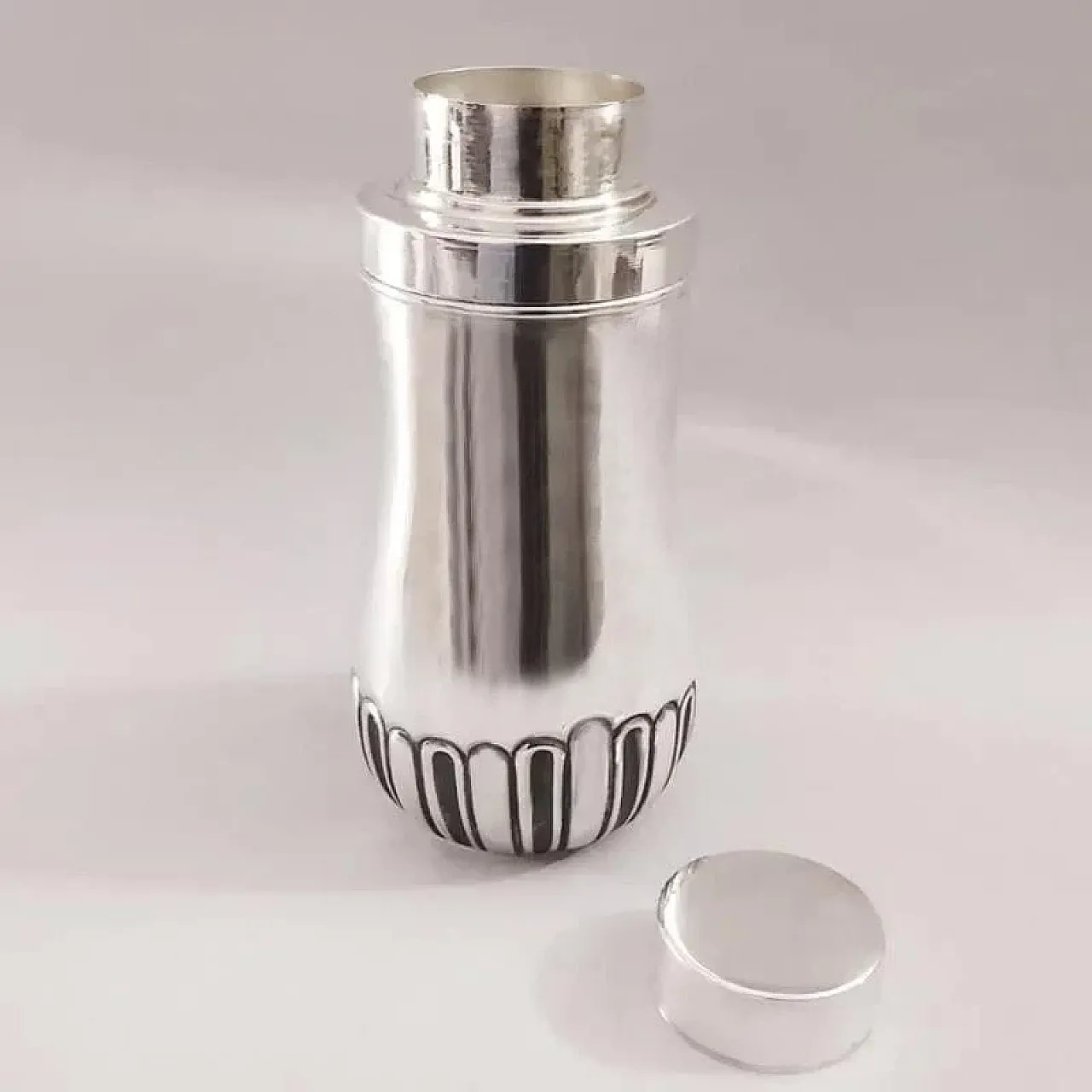 Aldo Tura for Macabo stainless steel cocktail shaker, 1950s 3