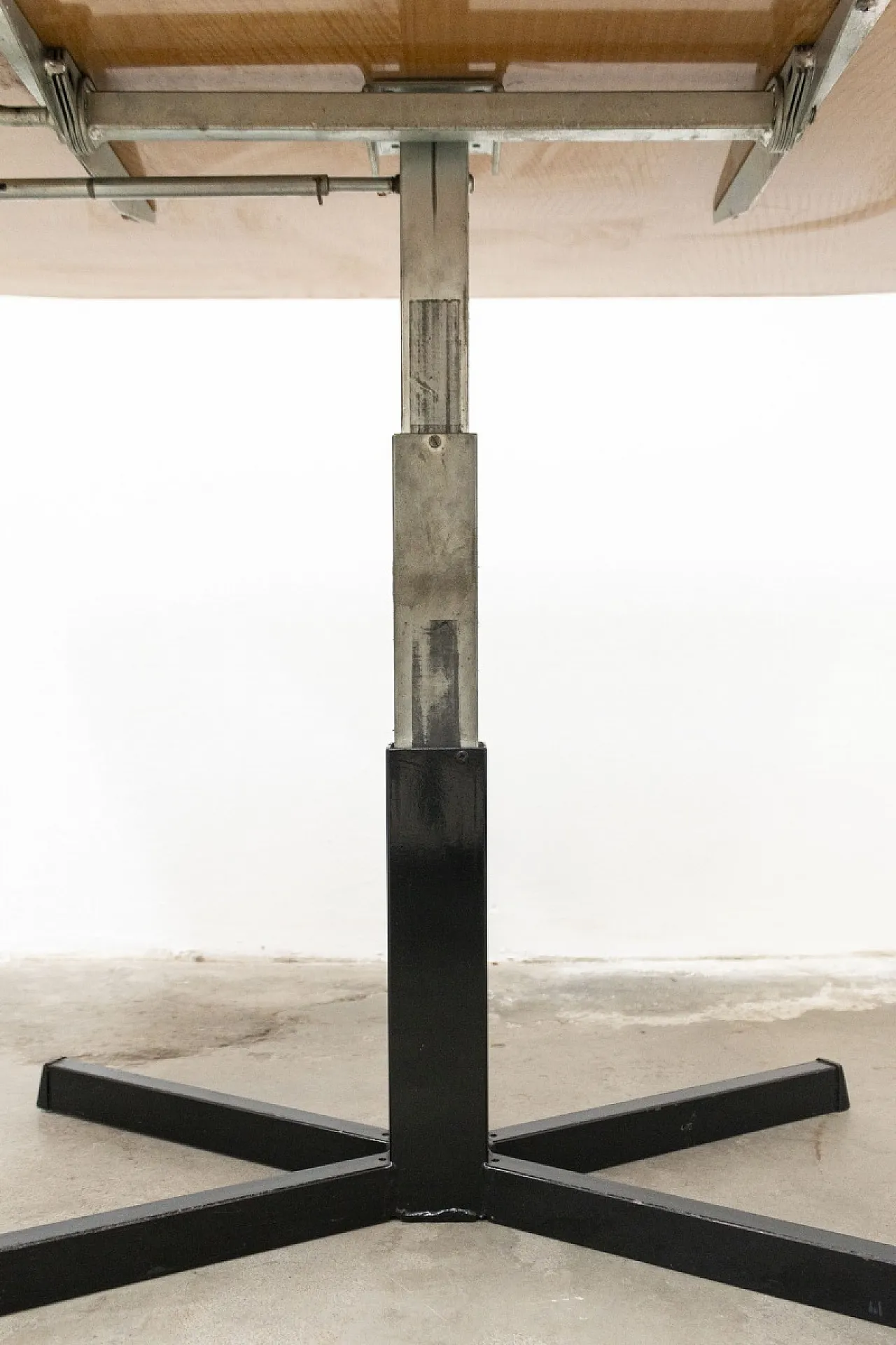 Tavolo trasformabile, anni '60 9