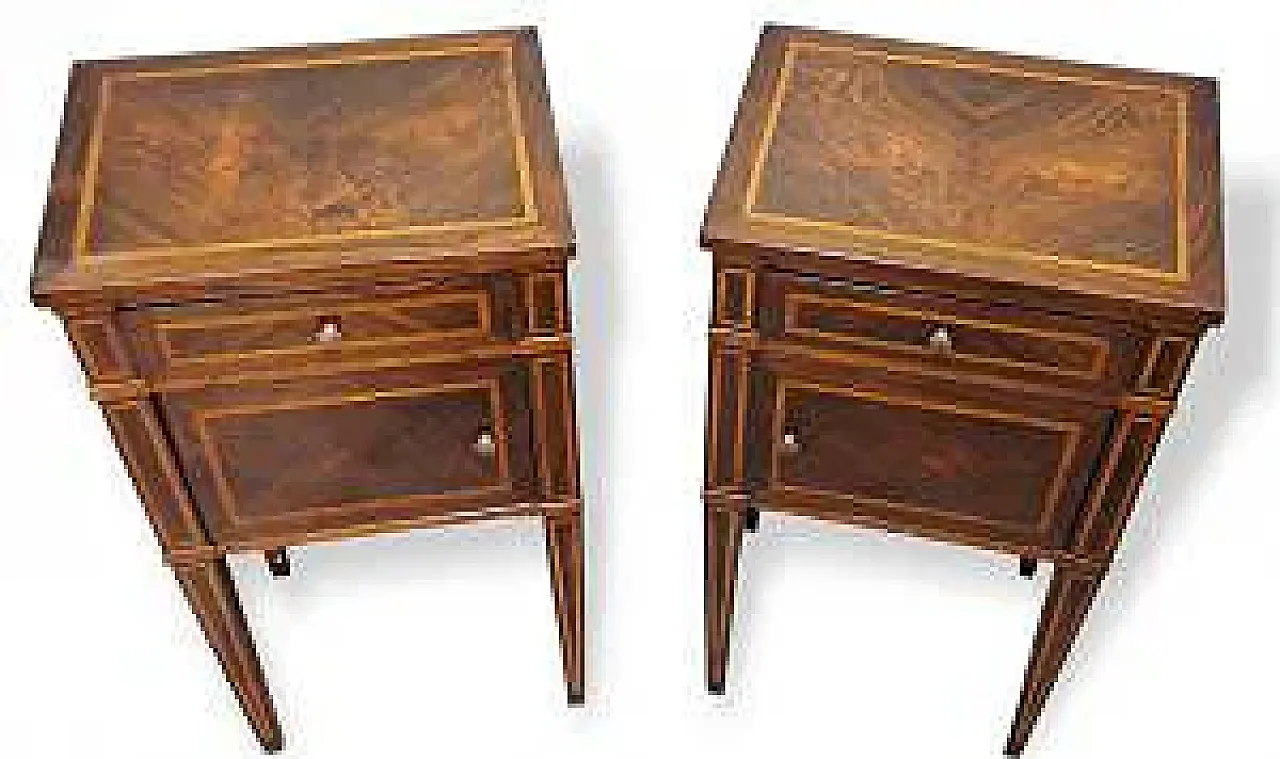 Coppia di comodini in stile Luigi XVI in legno, '700 5