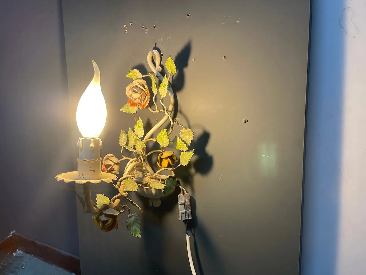 Pair of Tole Flower Sconces, 1960s 4