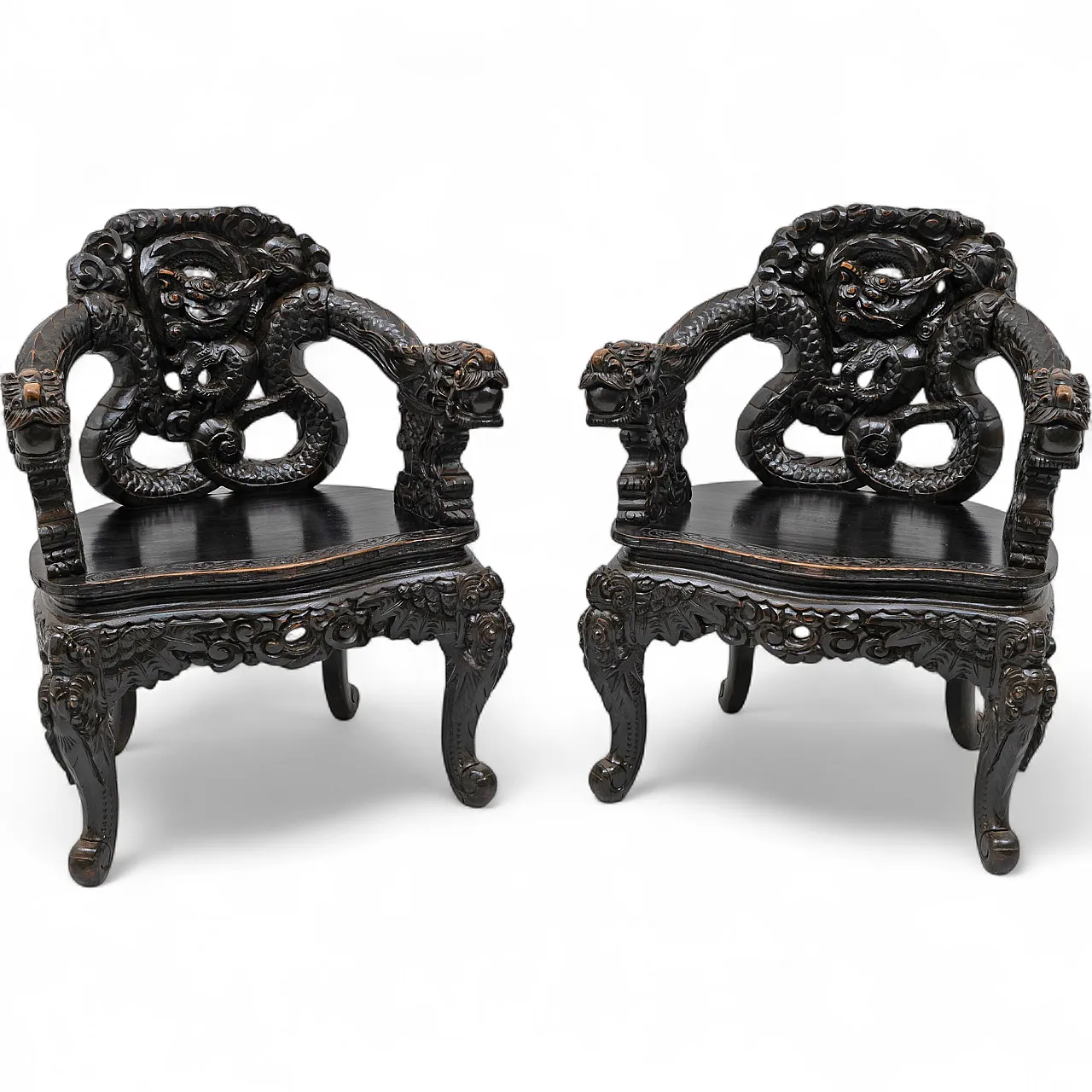 Pair of carved dragon armchairs Chinese Qing dynasty, 19th century 16