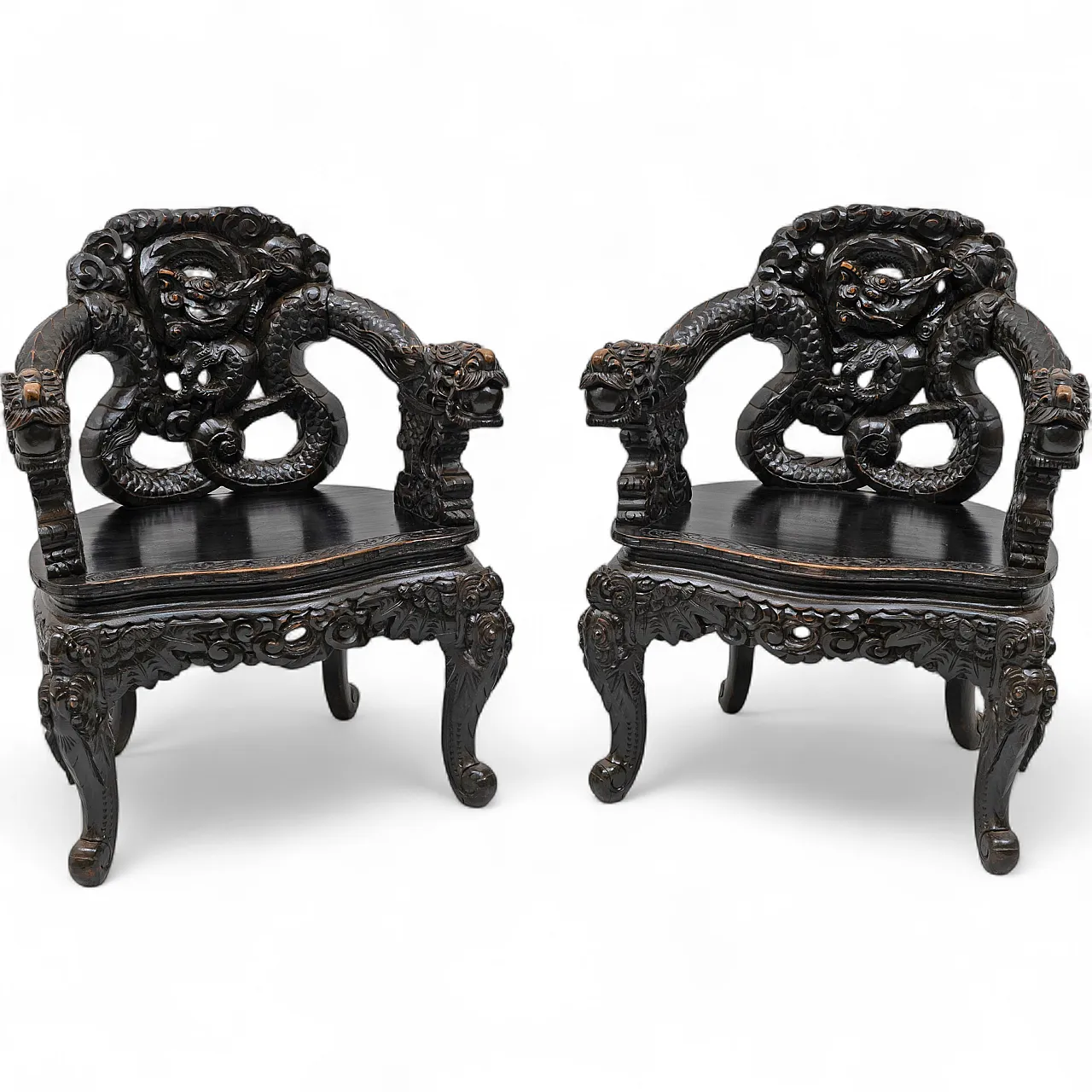 Pair of carved dragon armchairs Chinese Qing dynasty, 19th century 17