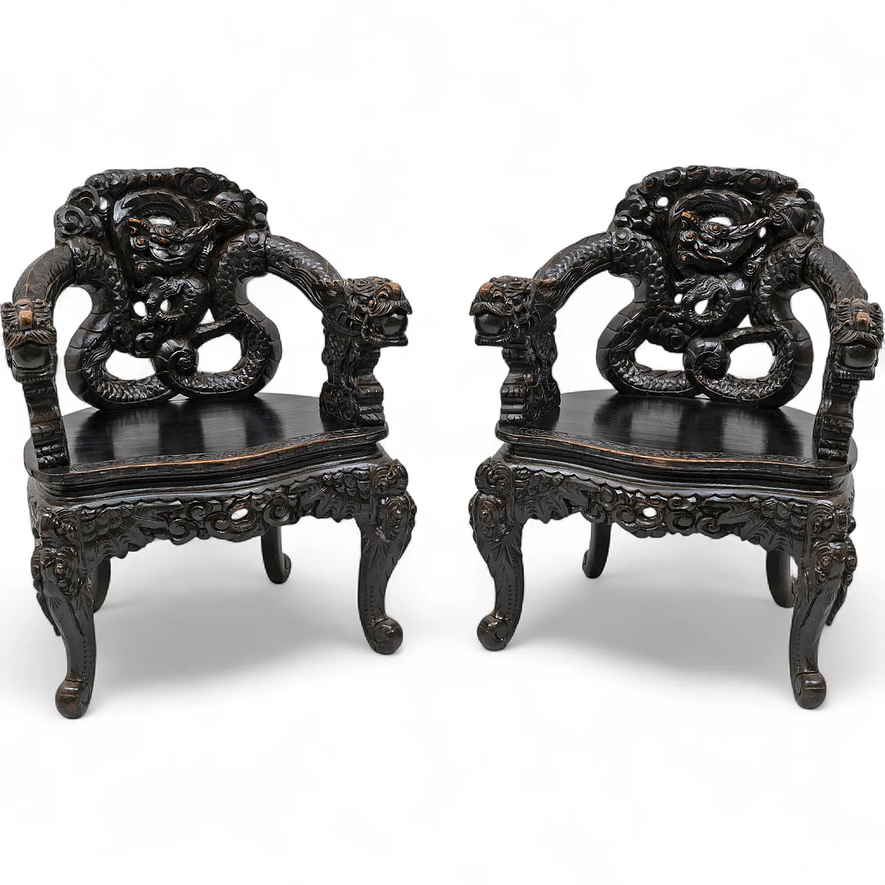 Pair of carved dragon armchairs Chinese Qing dynasty, 19th century 18