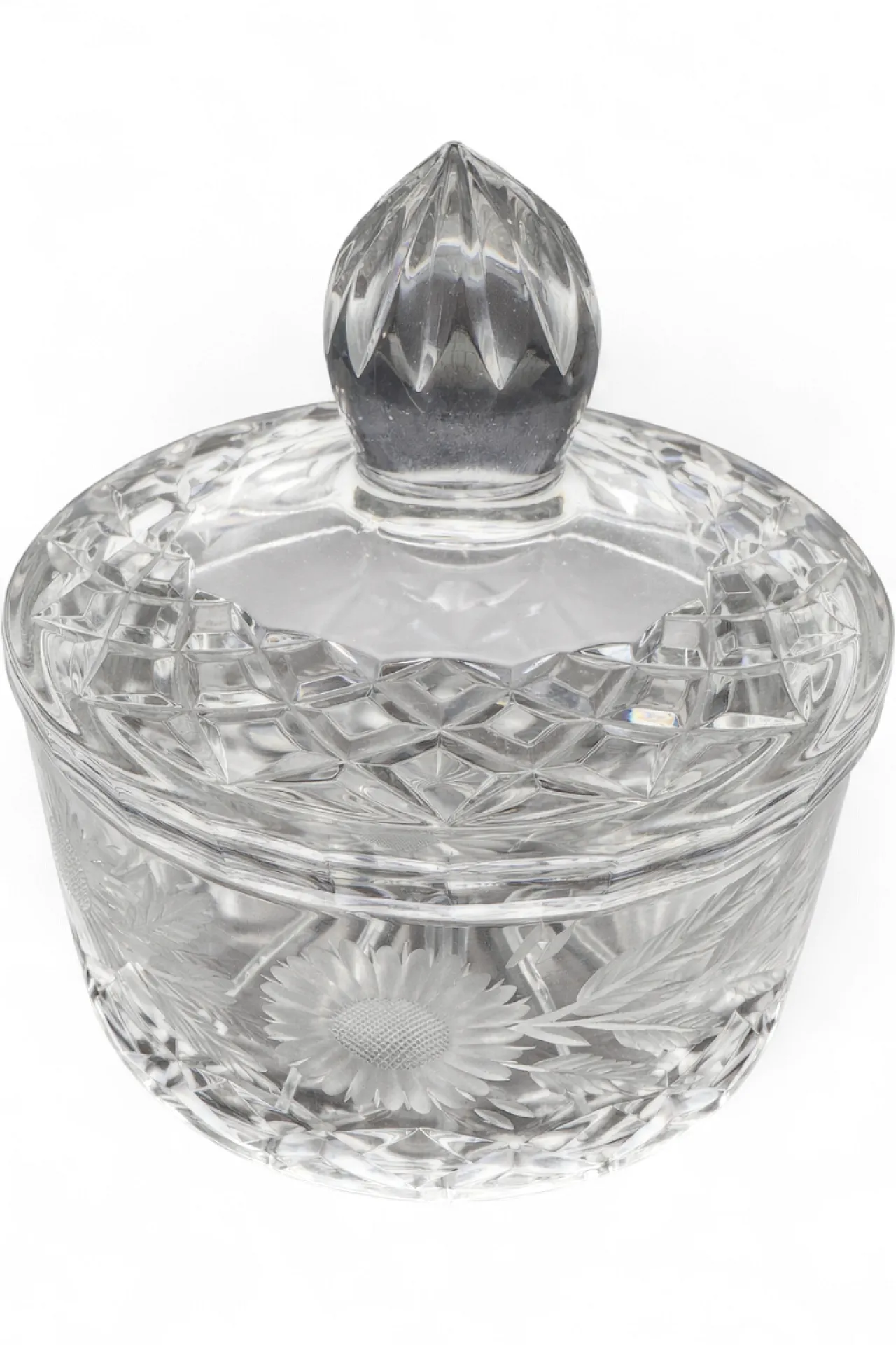 Cut crystal centerpiece with lid, 1970s 6