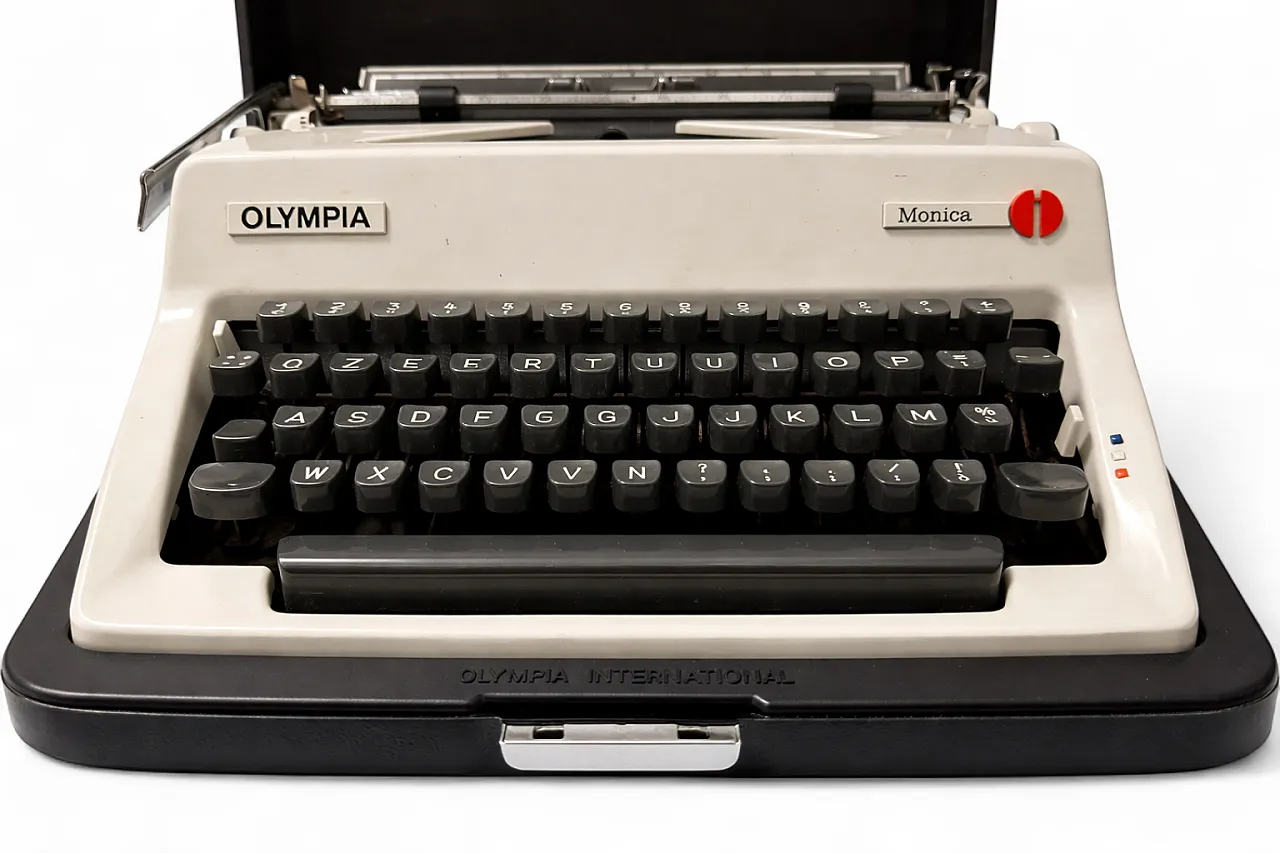 Macchina da scrivere Olympia Monica, anni ’70 12