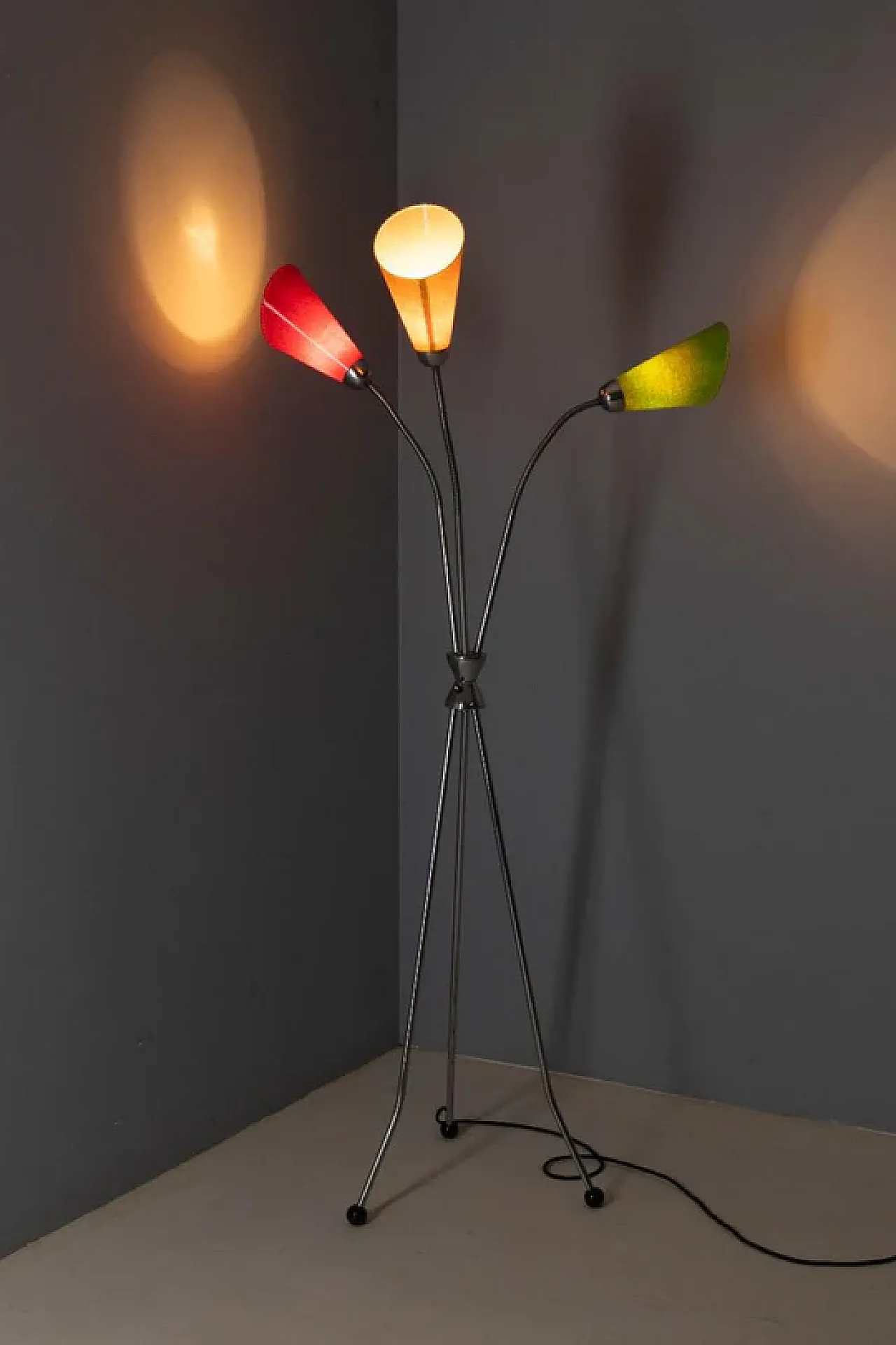 Lampada da terra a 3 bracci di Lidokov, metà '900 9