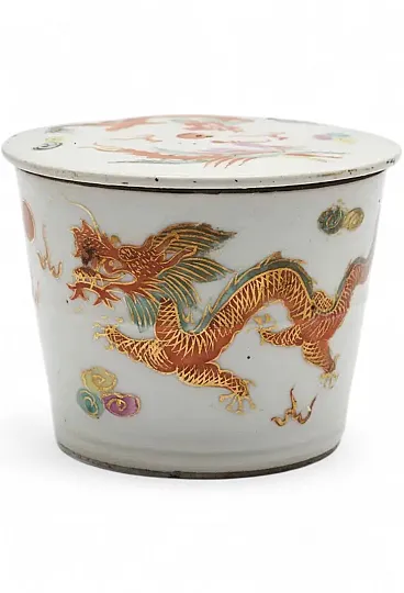 Tazza con coperchio in porcellana, primo '900