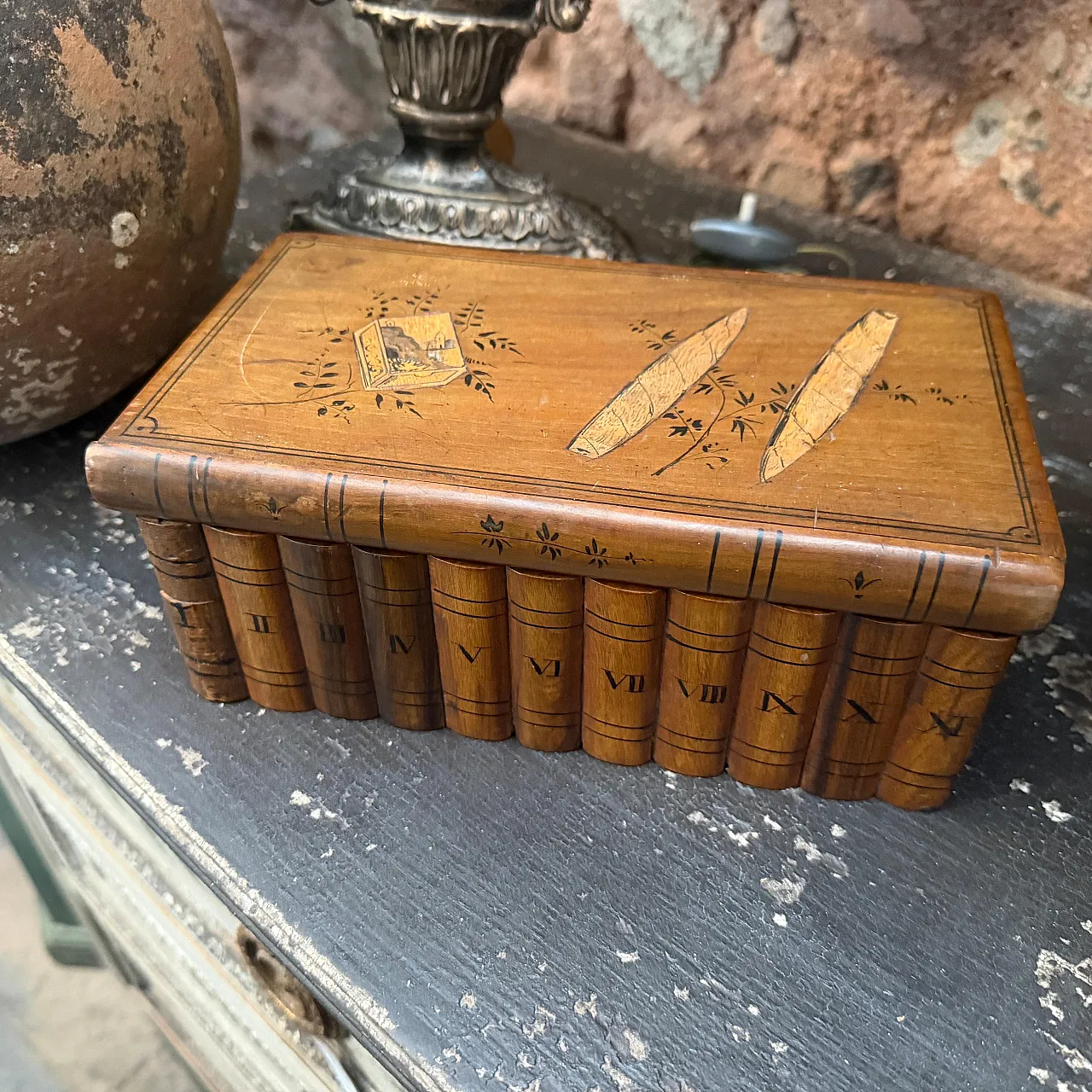 Art Deco inlaid fruit wood cigar box, 1920s 5