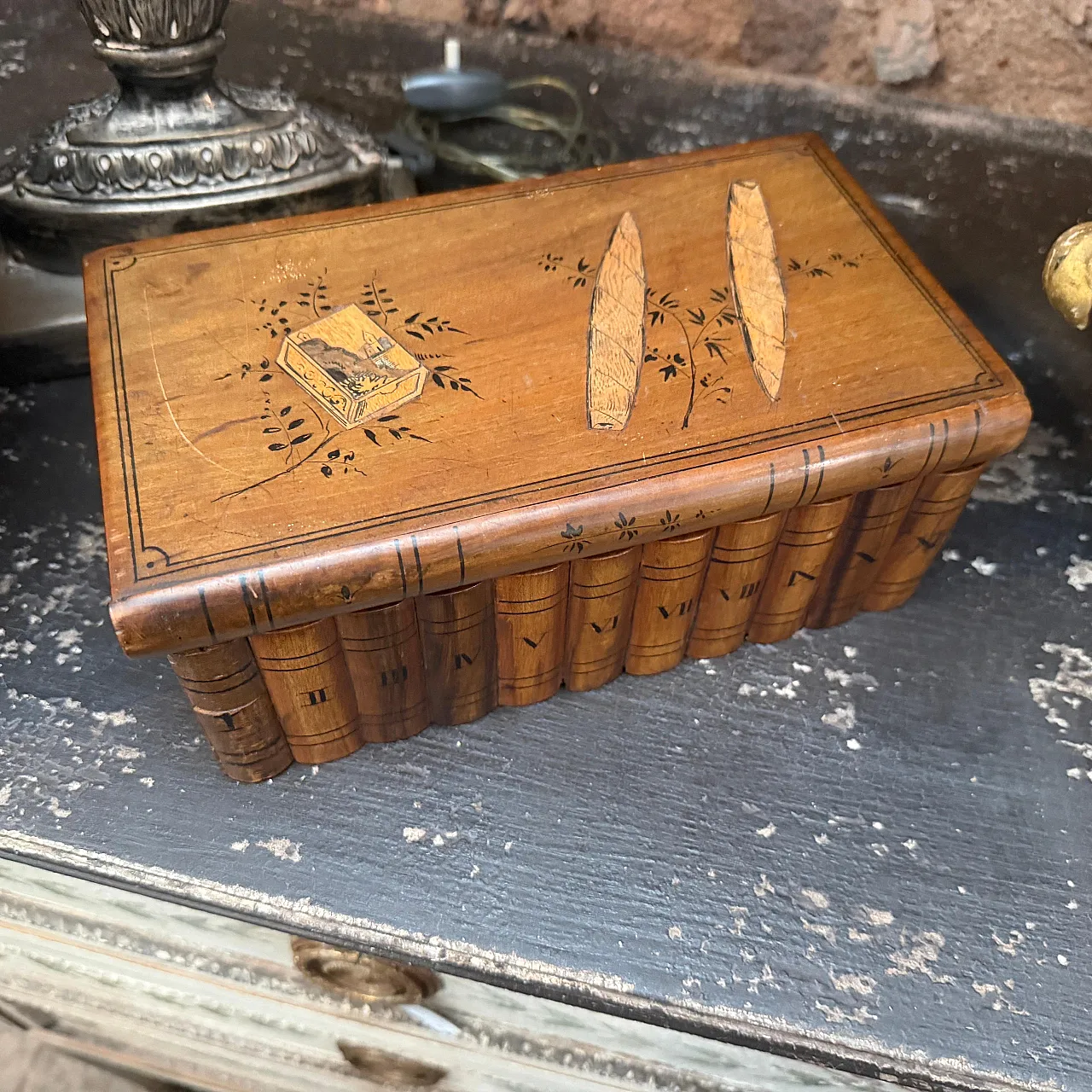 Art Deco inlaid fruit wood cigar box, 1920s 15