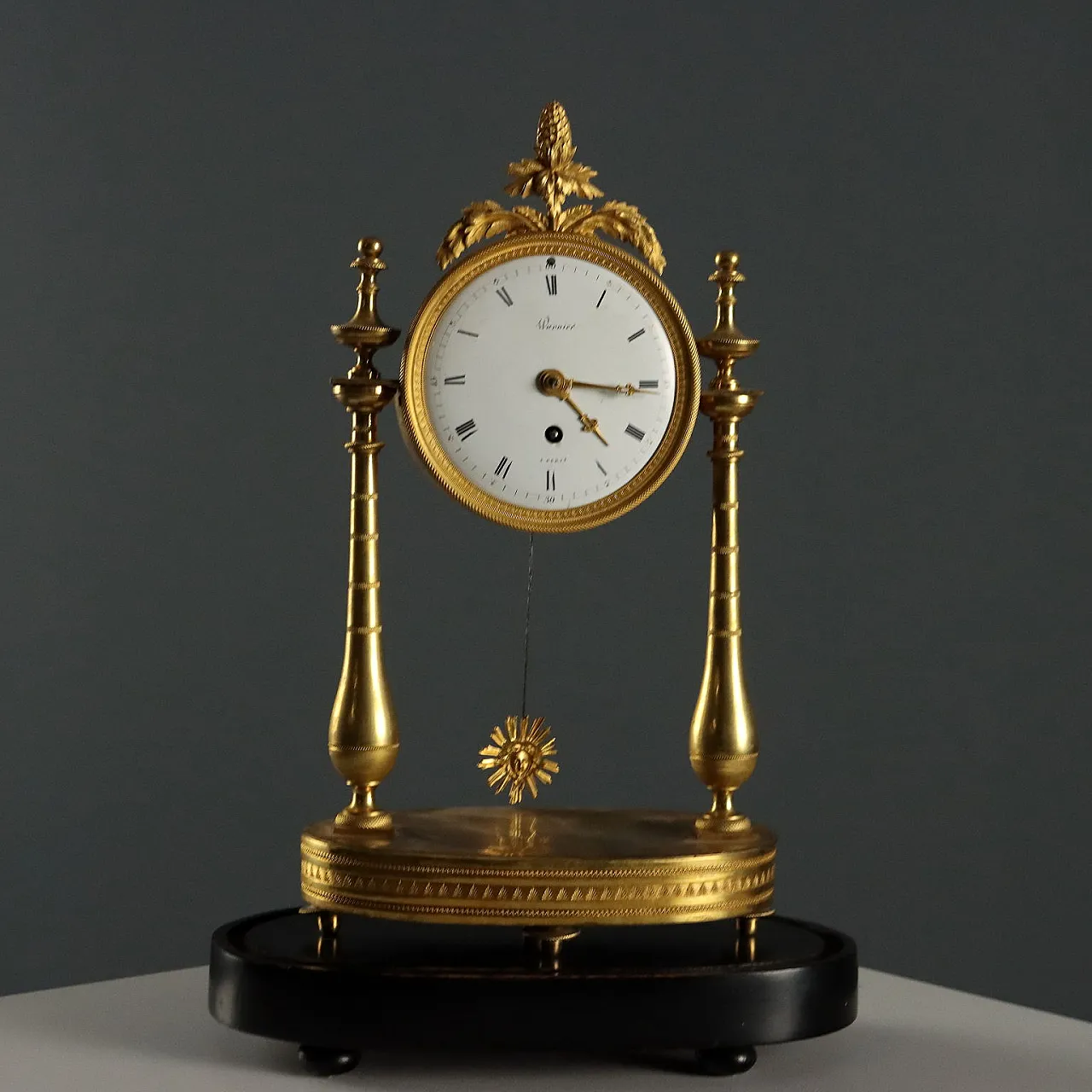 Warnier à Paris table clock, 19th century 1