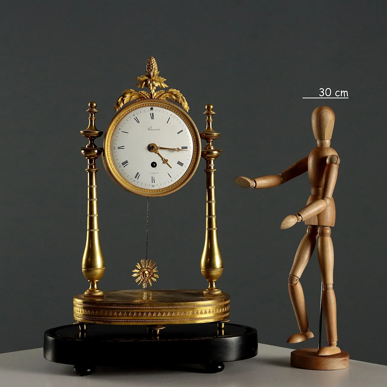 Warnier à Paris table clock, 19th century 2