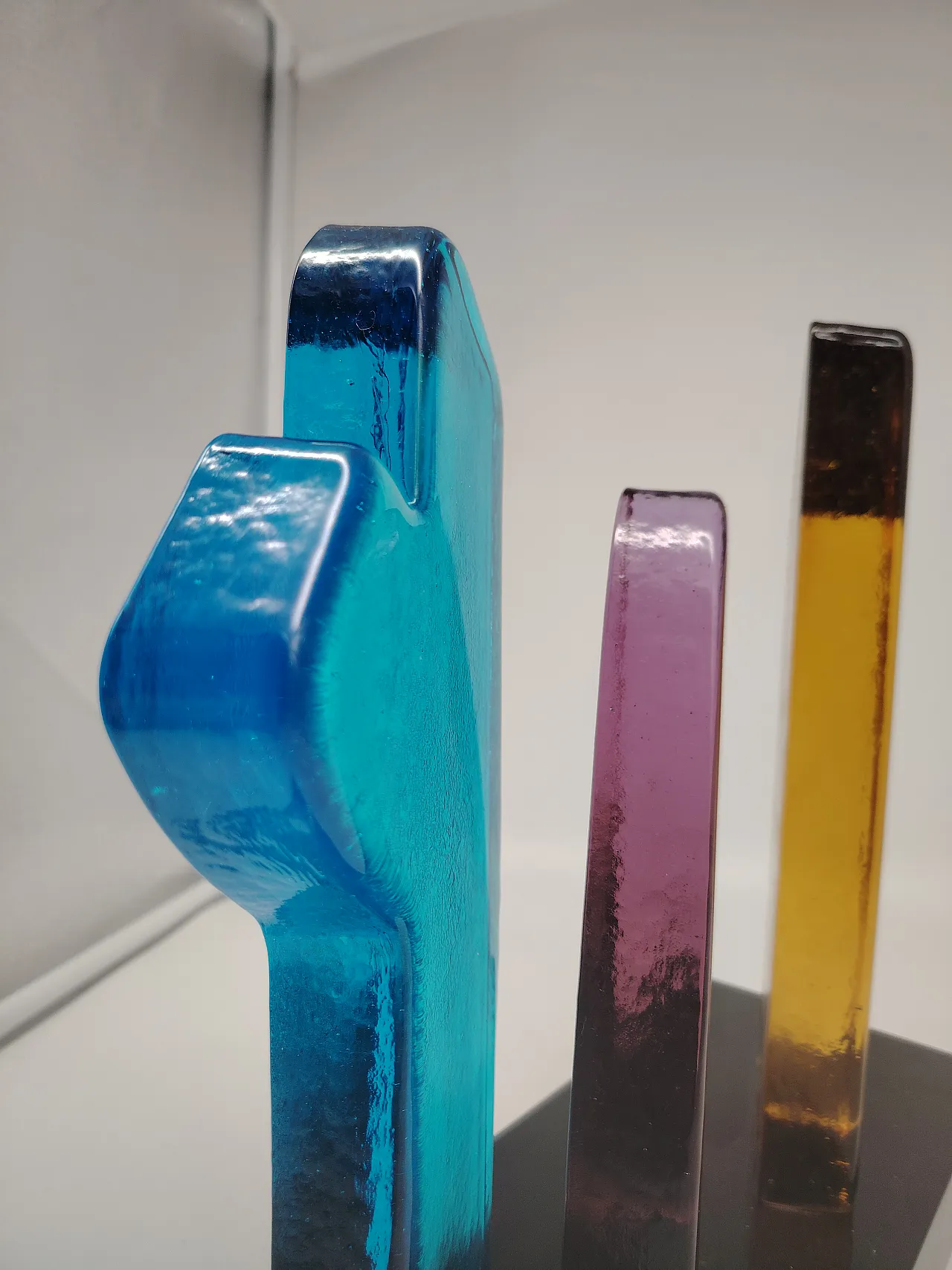 Sculpture in polychrome glass Limited edition by Riccardo Licata, 90s 10