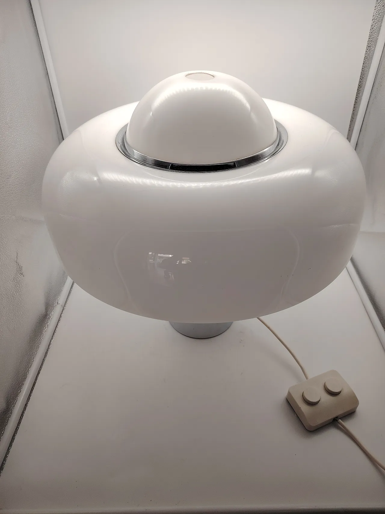 Brumbury lamp by Luigi Massoni for Guzzini 1970s 2