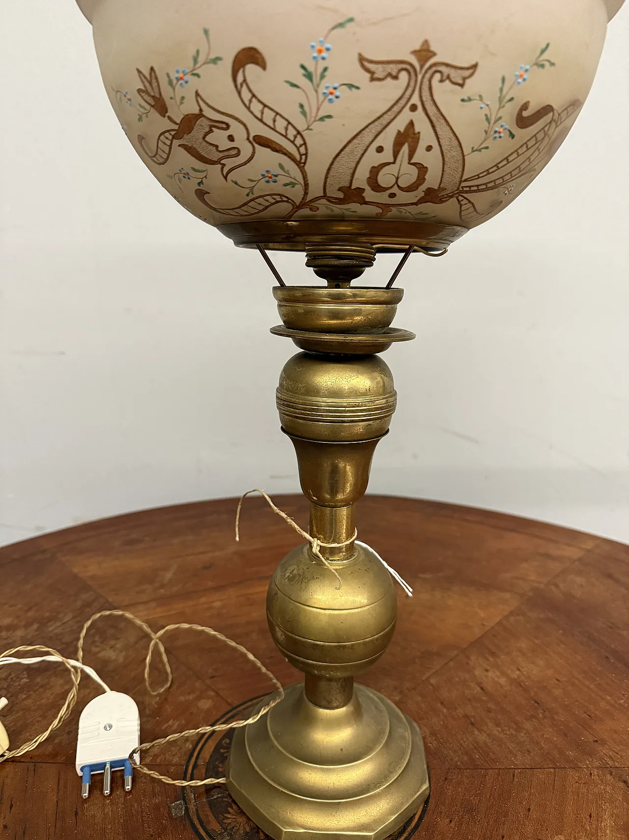 Oil lamp in bronze and painted glass, Victorian, 19th century 3