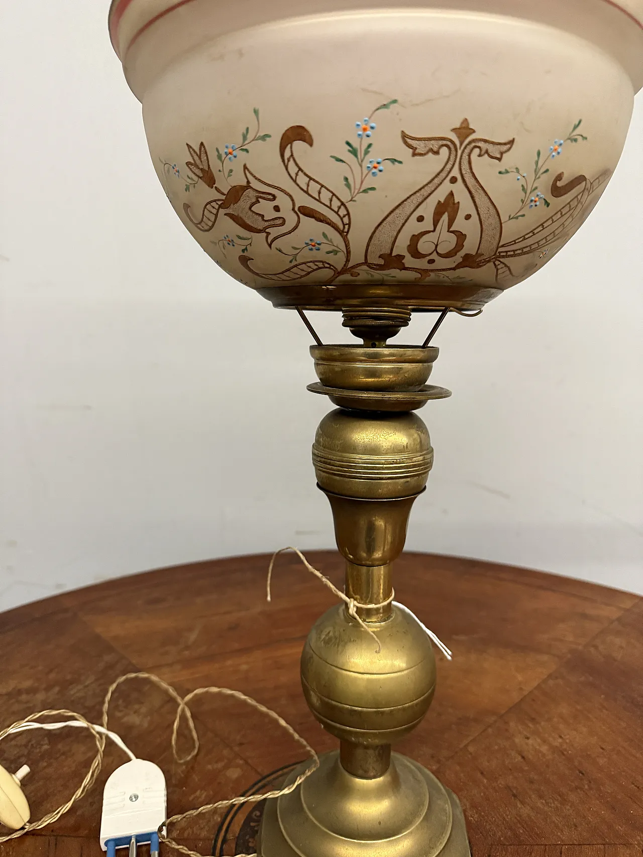 Oil lamp in bronze and painted glass, Victorian, 19th century 5