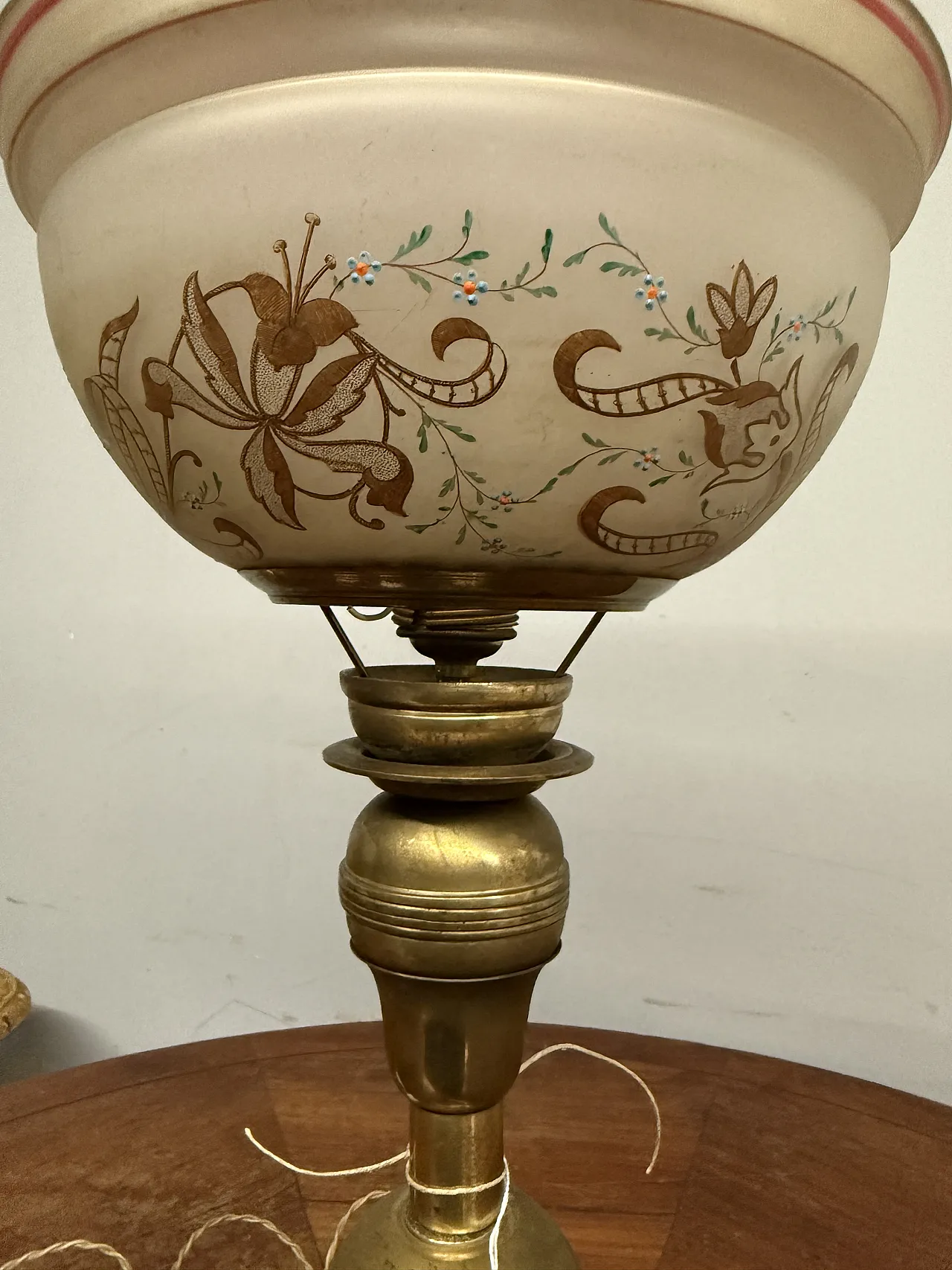 Oil lamp in bronze and painted glass, Victorian, 19th century 8