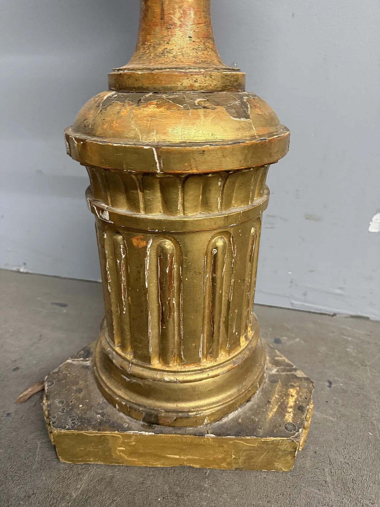 Empire gold leaf column base, 19th century 3