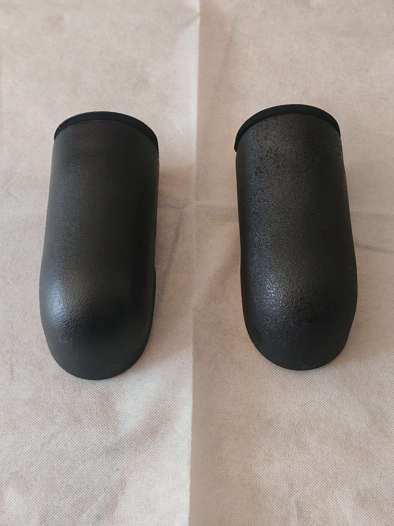 Pair of bathroom wall lights enamelled metal, 70s 3