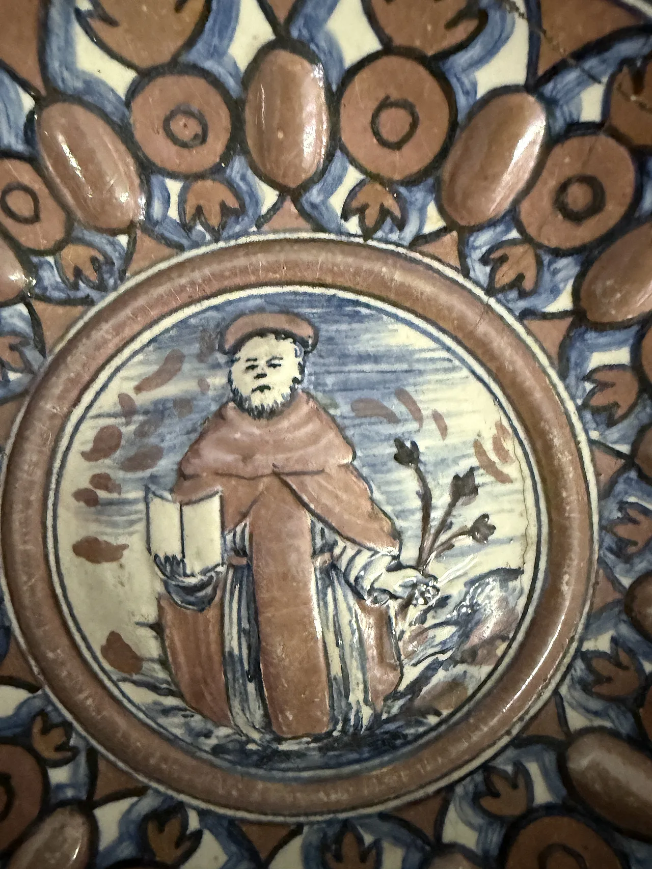 Plate by Deruta Lustro with Saint Francis, 19th century 4