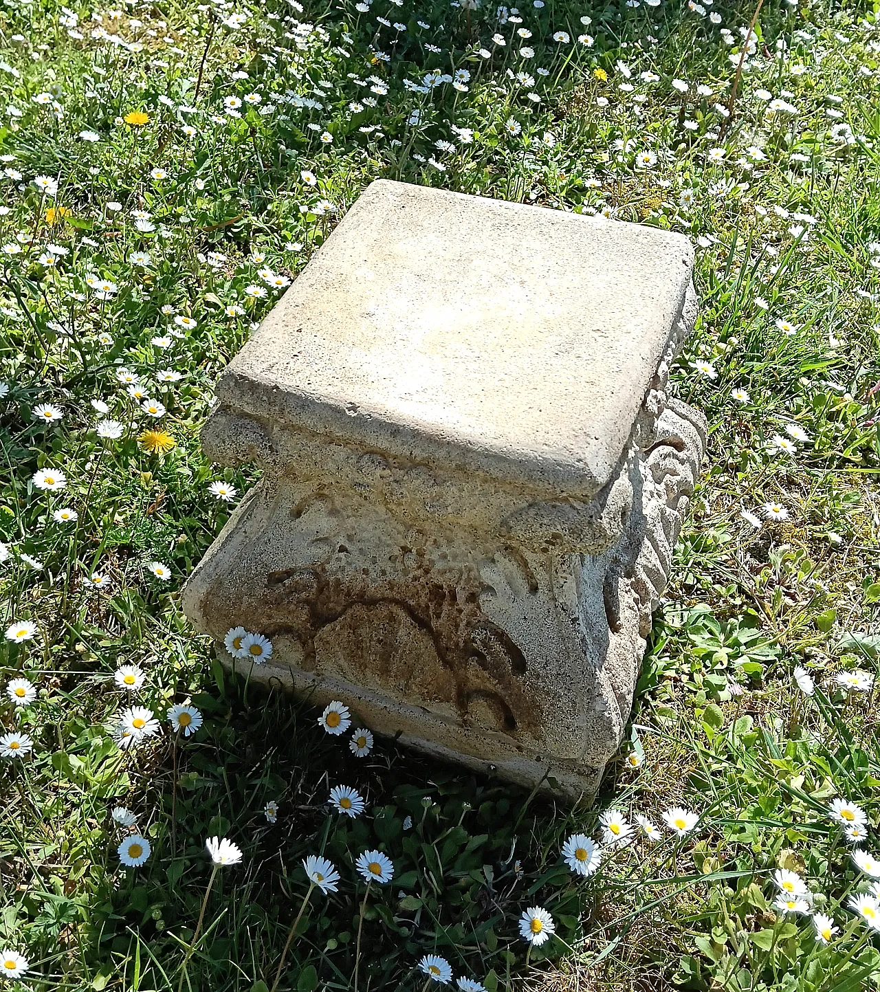 Capitello Corinzio, in cemento, anni '40 5