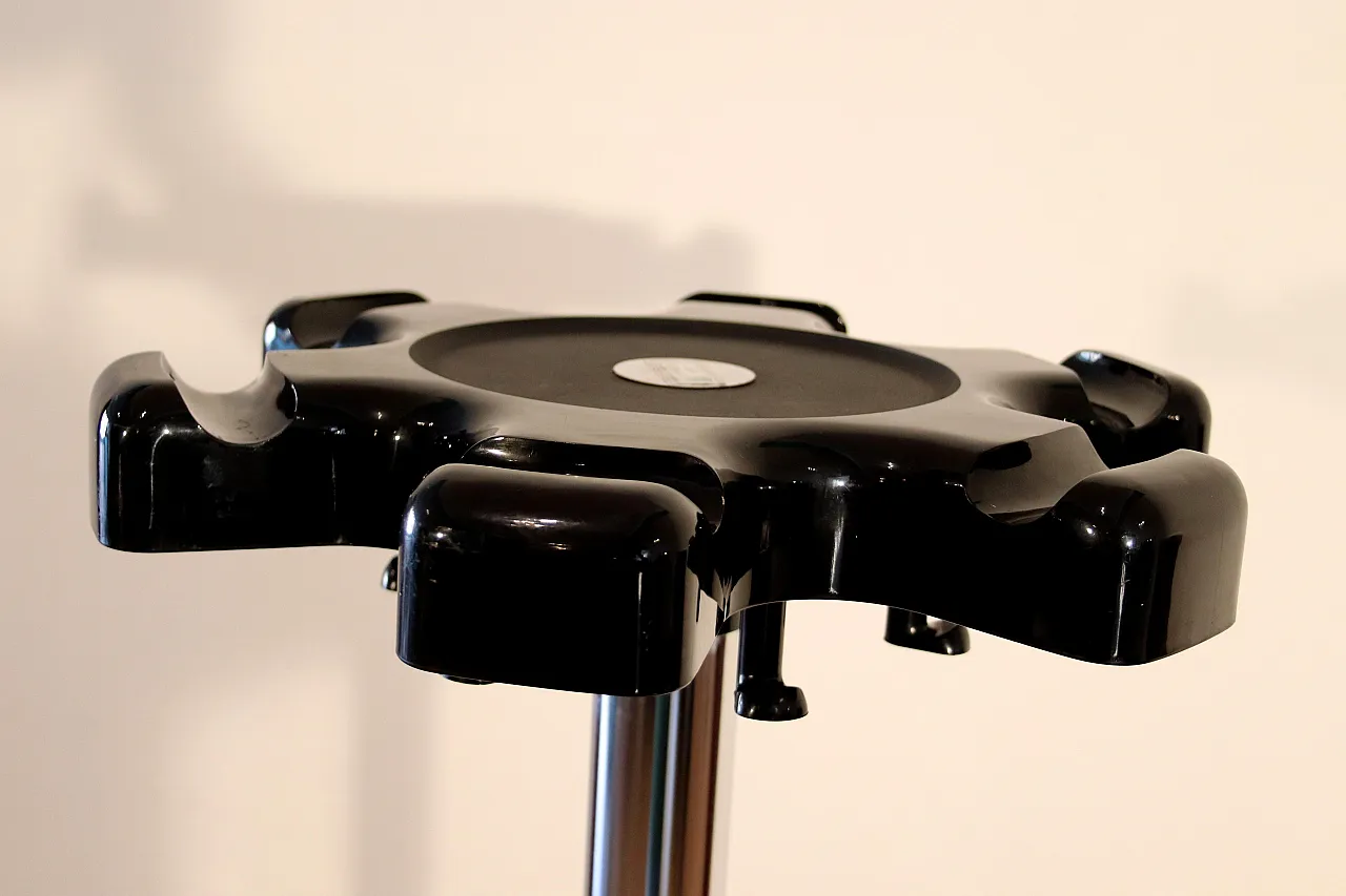 Appendiabiti VIP di P.Orlandini & R.Lucci per Velca, anni '70 8