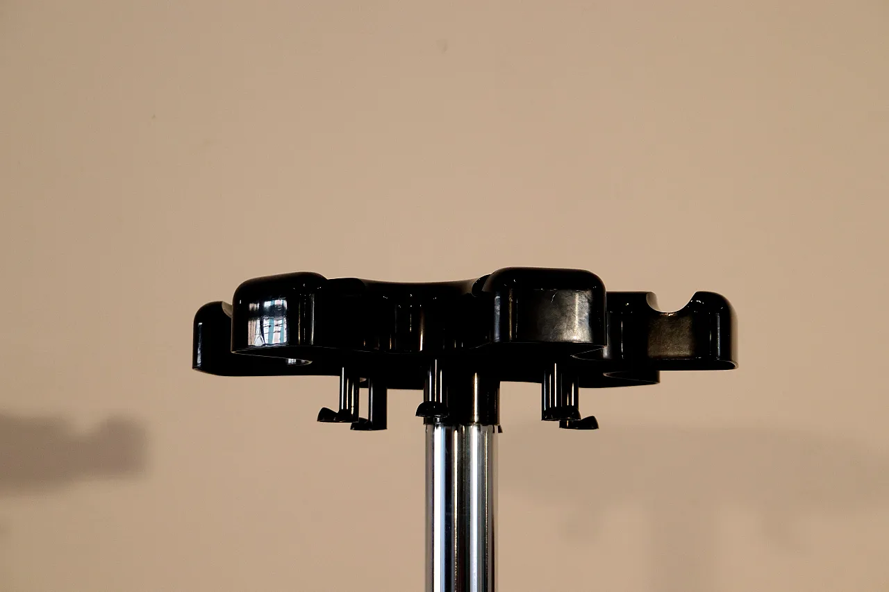 Appendiabiti VIP di P.Orlandini & R.Lucci per Velca, anni '70 11