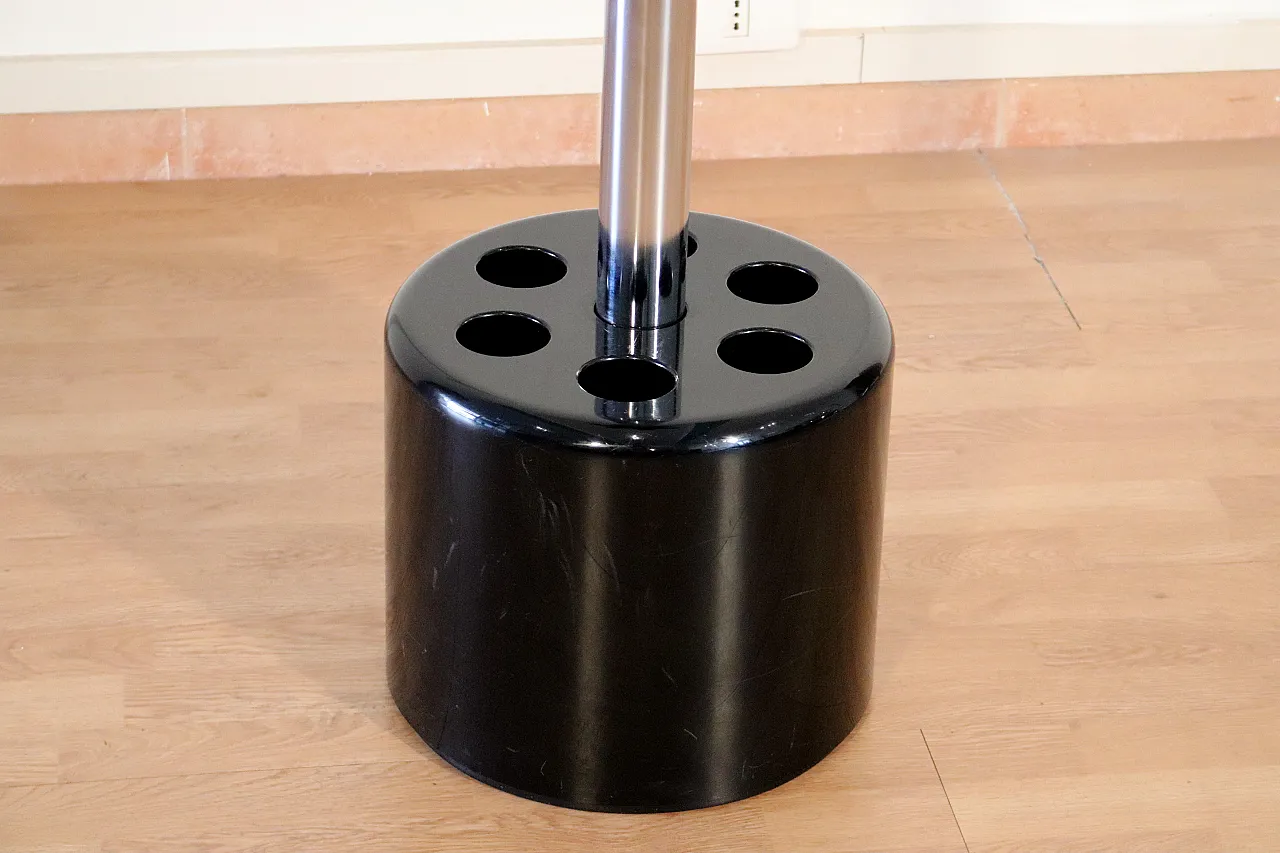 Appendiabiti VIP di P.Orlandini & R.Lucci per Velca, anni '70 12