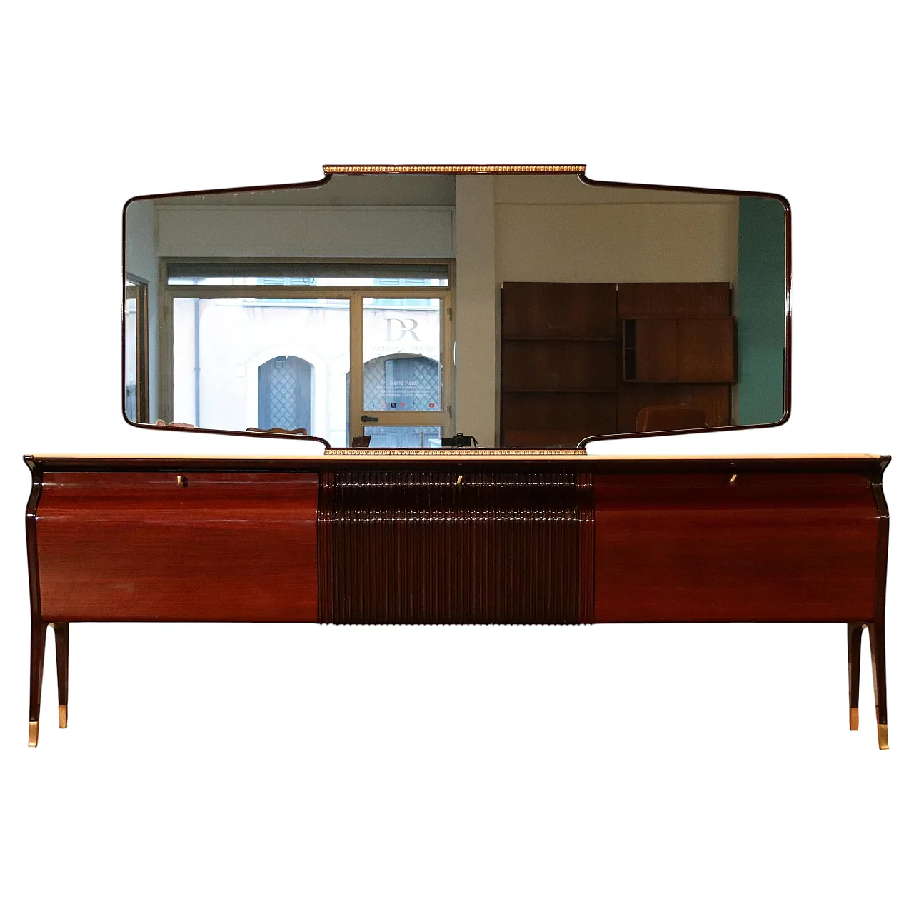 Credenza Mid-Century in legno di Osvaldo Borsani, anni '50 1
