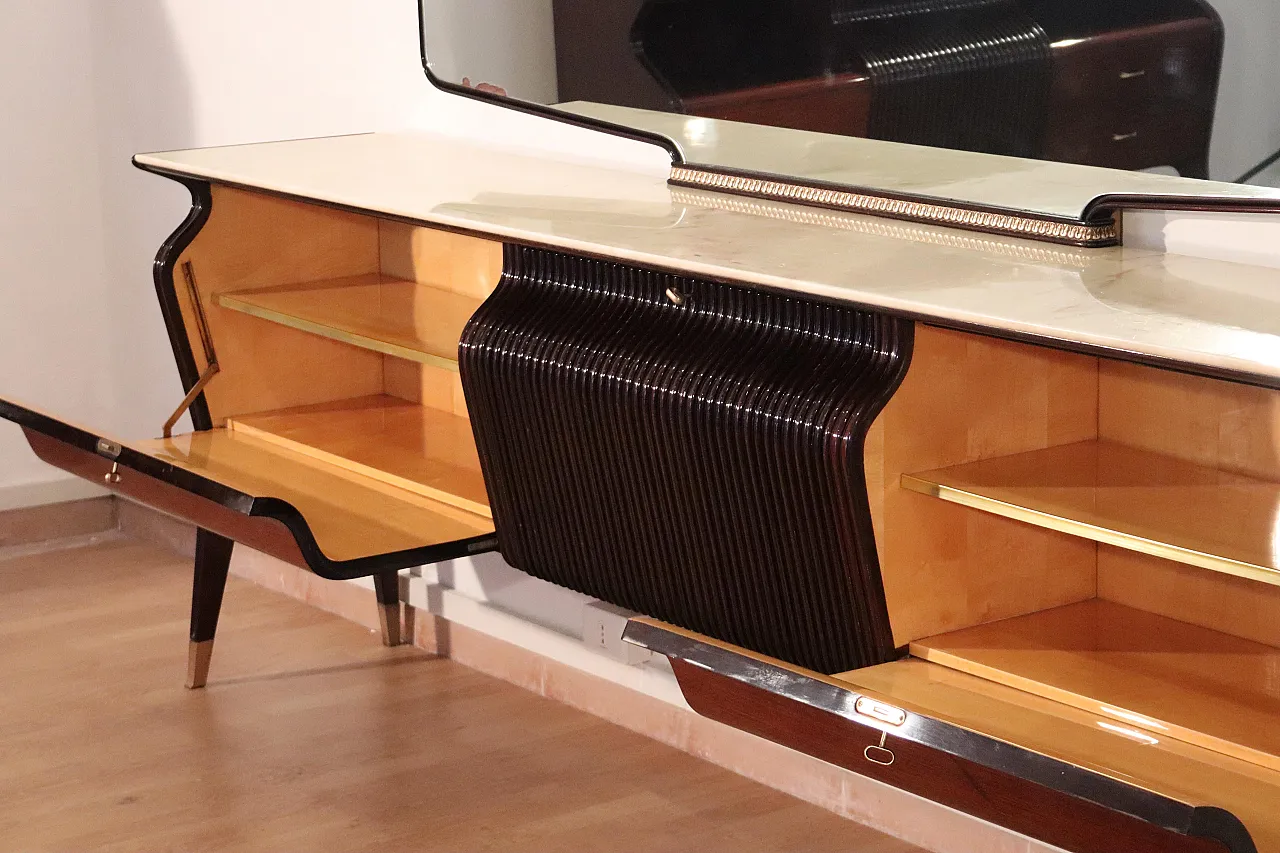 Credenza Mid-Century in legno di Osvaldo Borsani, anni '50 2