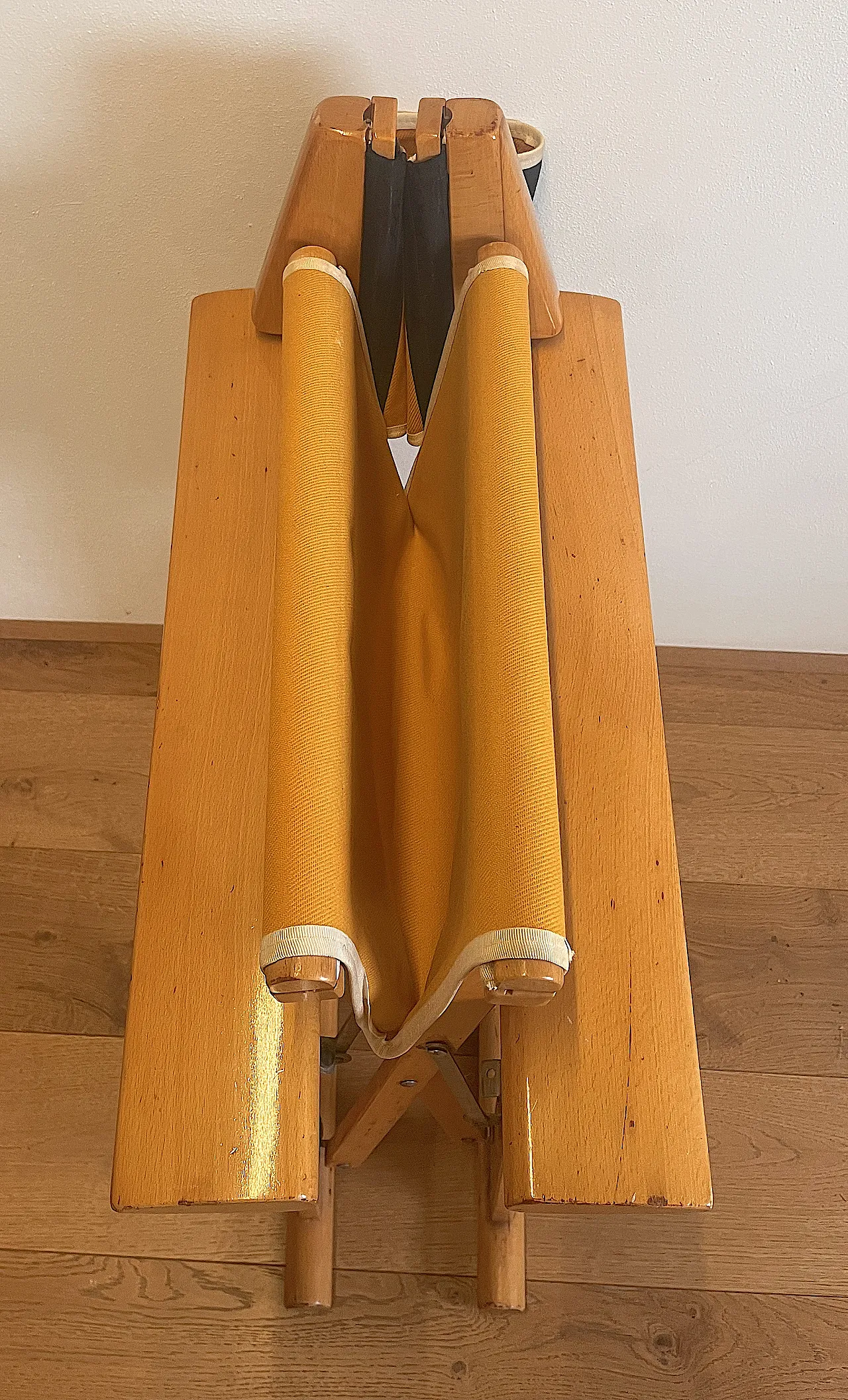 Sedia regista Fratelli Reguitti disegnata da Carlo Haunerk, anni '70 11