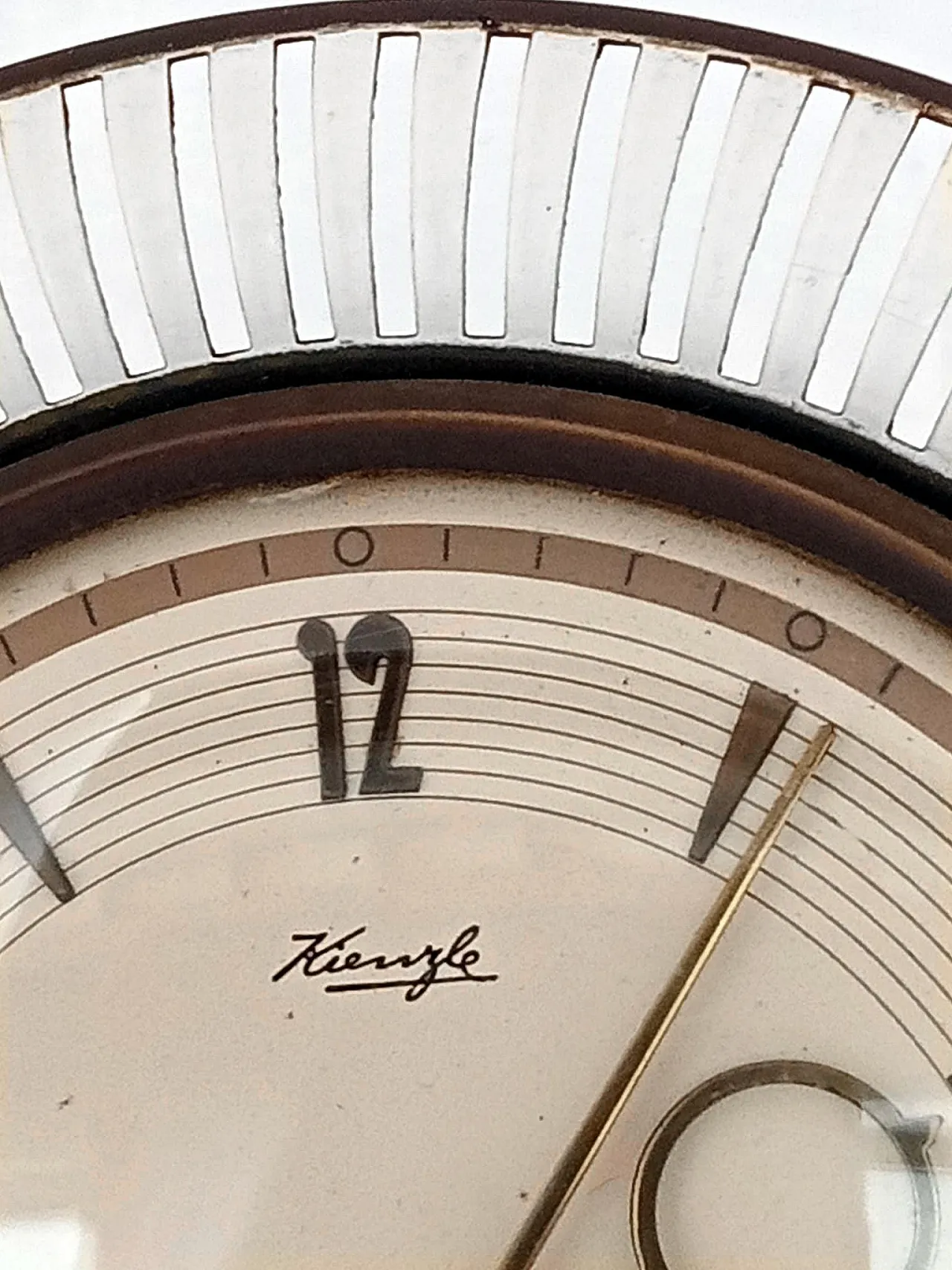 Minimal neoclassic clock by Kienzle for Heinrich Moller, 1930s 9